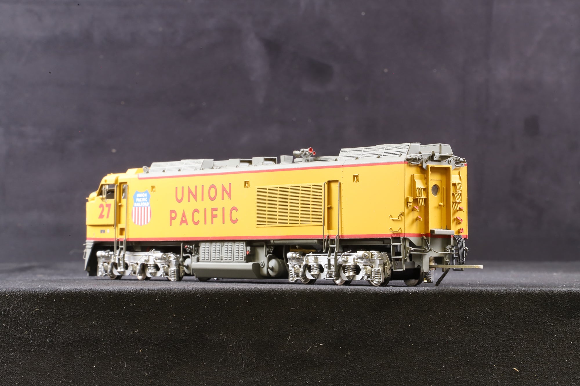 Overland Models Inc. HO Brass OMI-5766 UP 8,500 HP 3 Unit Gas Turbine '27'