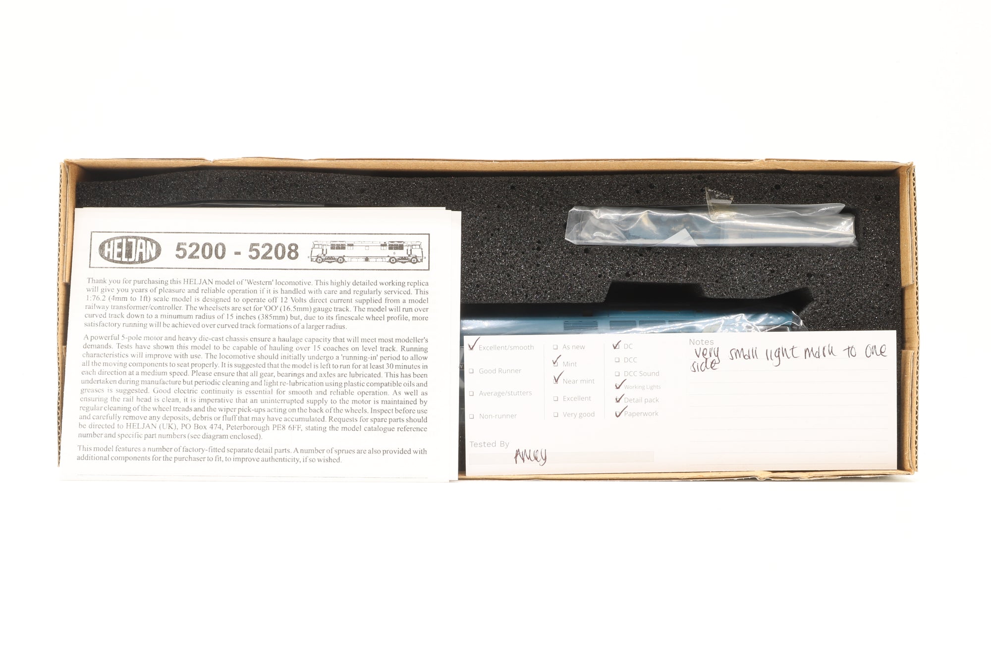 Heljan OO 5205 Class 52 D1047 'Western Lord' BR Blue