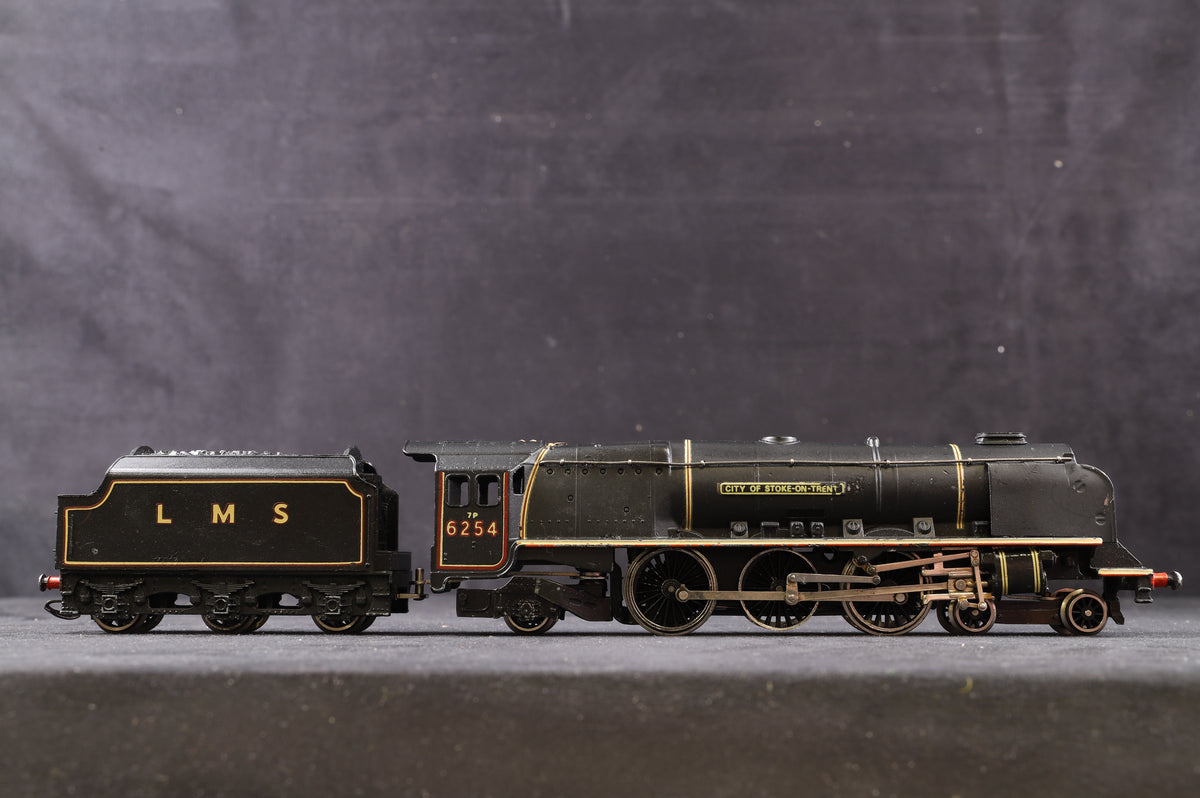 Wrenn OO 4-6-2 Duchess &#39;City Of Stoke-On-Trent&#39; &#39;6254&#39; LMS Lined Black