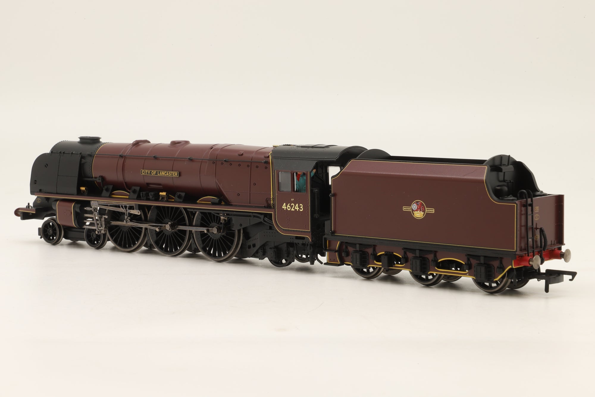 Hornby OO R2930 Princess Coronation Class '46243' 'City Of Lancaster' BR Lined Maroon L/C DCC Fitted