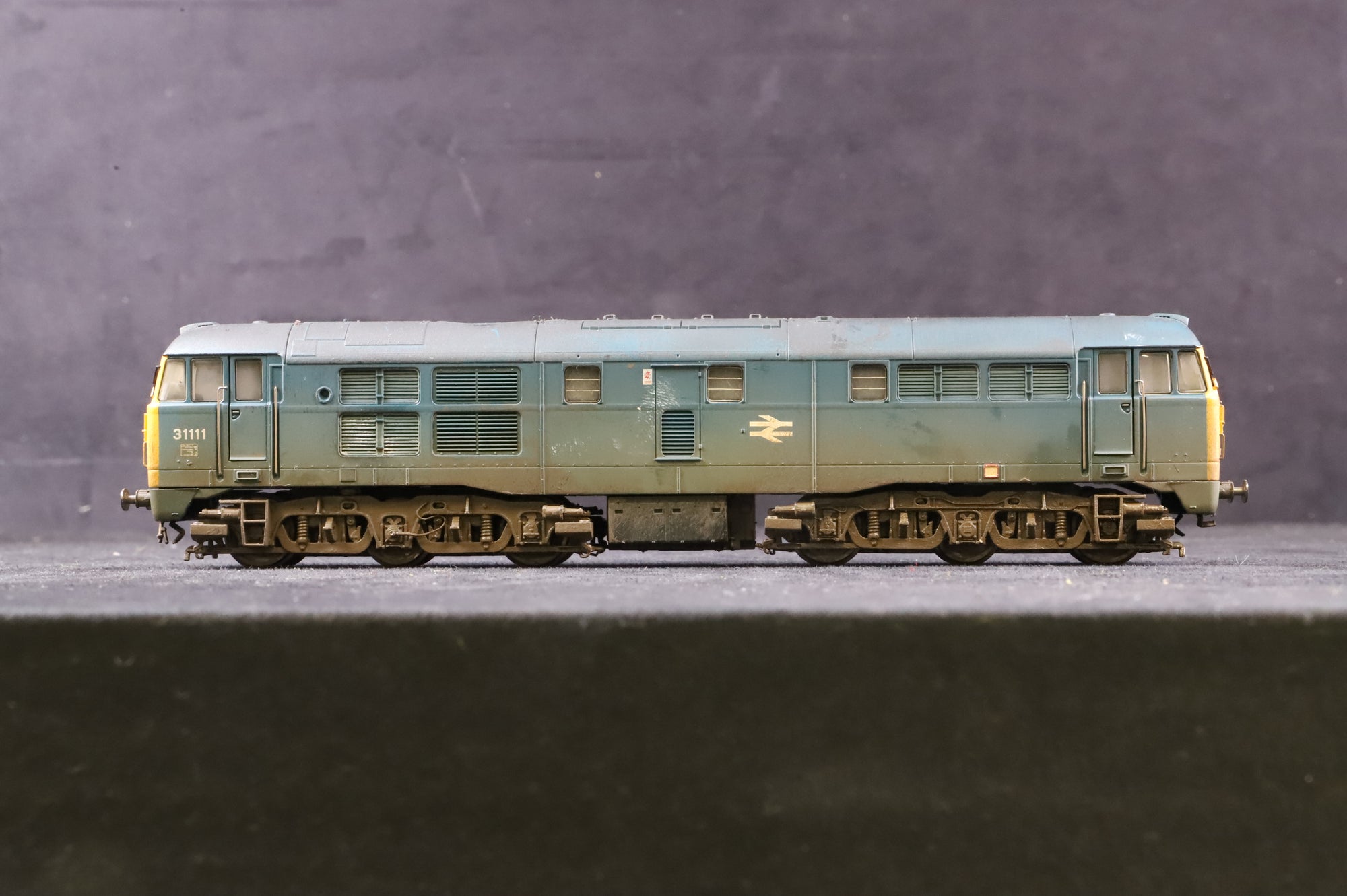 WORKSHOP Hornby OO R2571 Class 31 31111 in BR Blue - Weathered