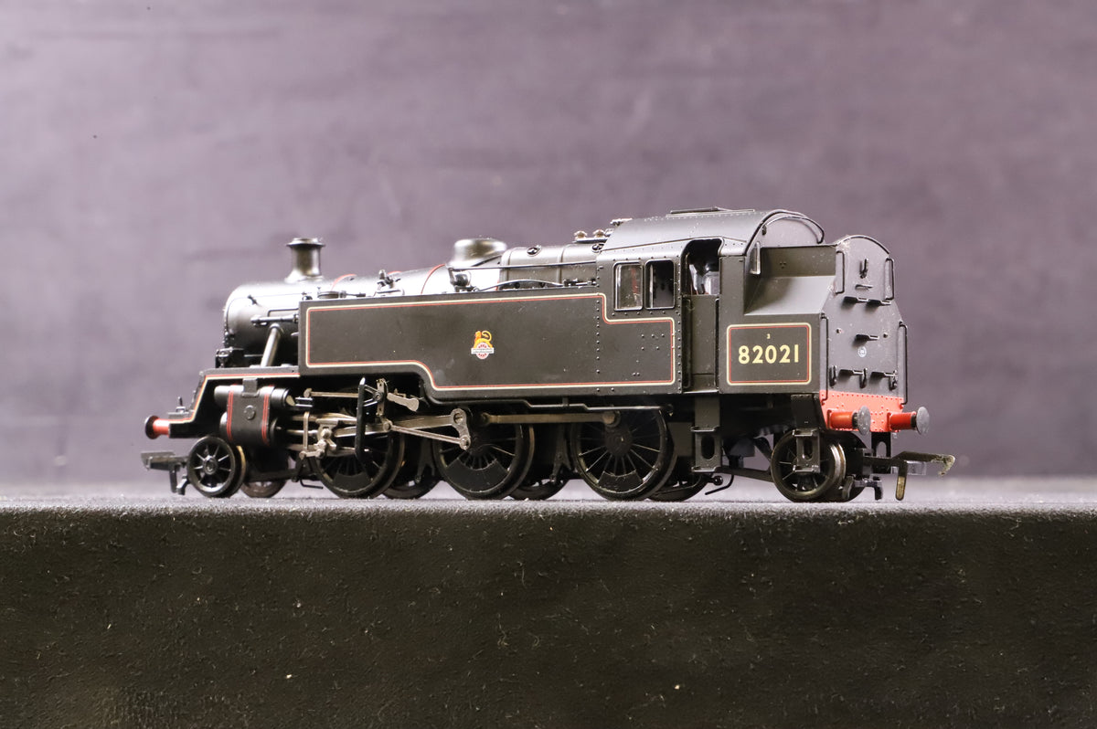 Bachmann OO 31-981 Standard 3MT 82021 in Lined BR Black w/ Early Crests