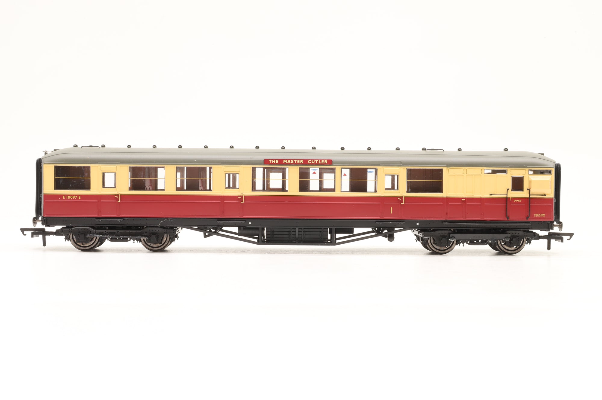 Hornby OO R1074 'The Master Cutler' Boxed Set