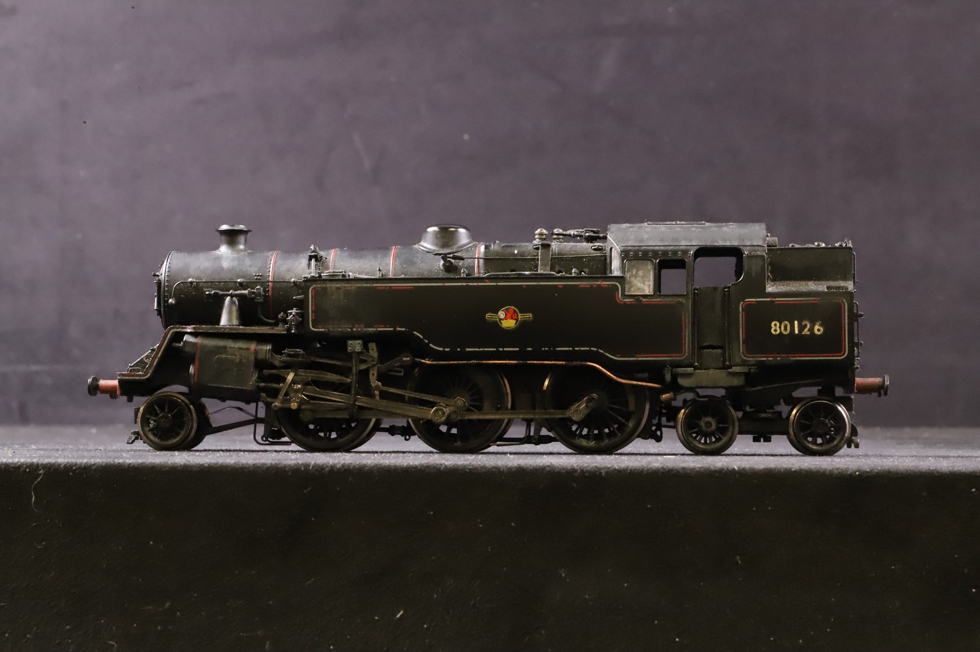 WORKSHOP Bachmann OO 32-350 Standard Class 4MT 80126 in Lined BR Black w/ Late Crests - Weathered