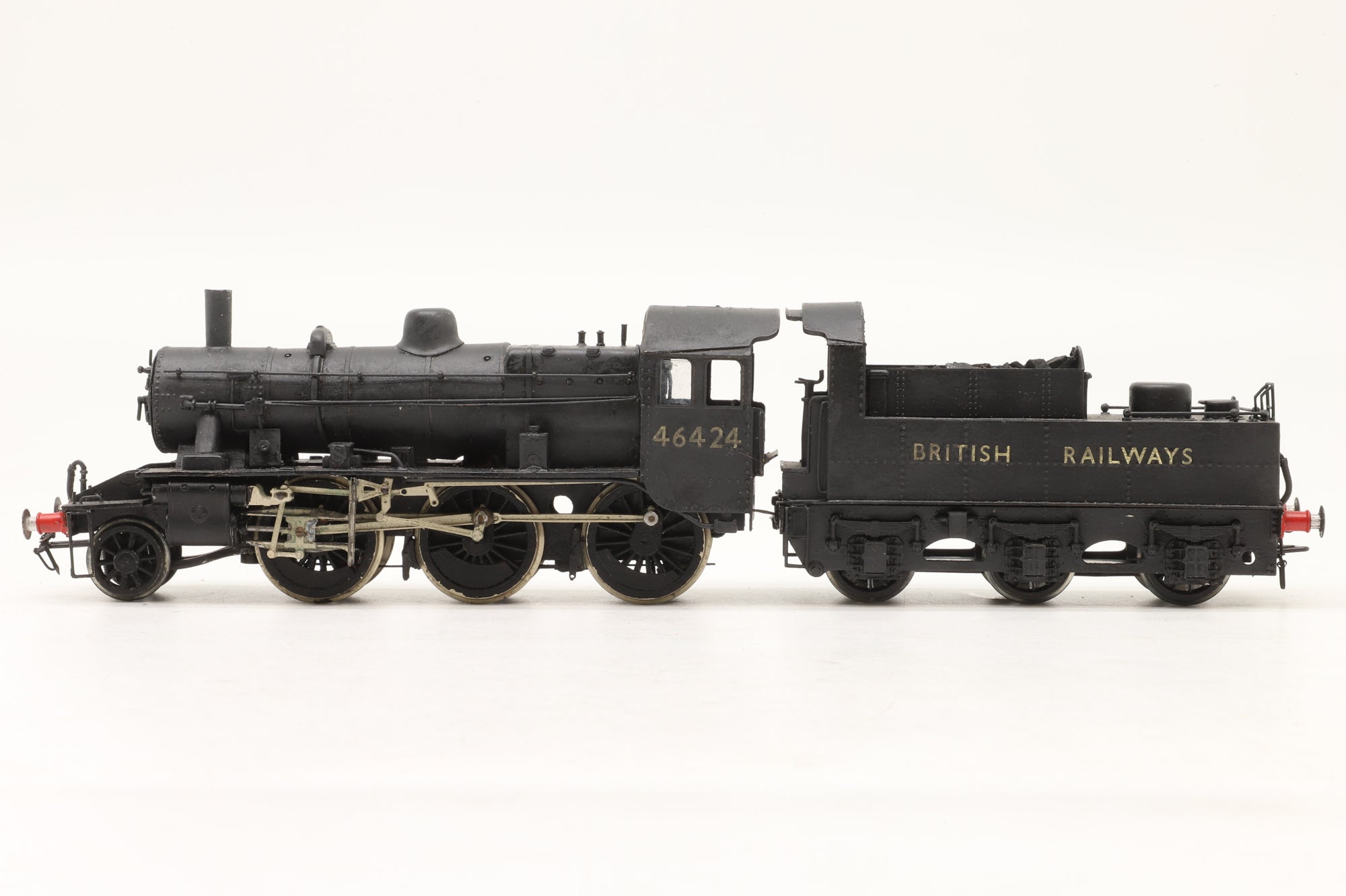 Nu-Cast Kit-Builtt OO NC222 Ivatt 2F 46424 in BR Black w/ Gill Sans BR Lettering