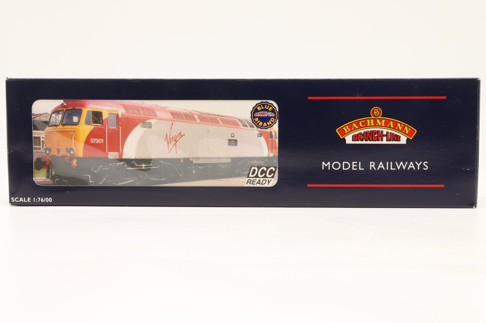 Bachmann OO Class 57 57301 'Scott Tracy' in Virgin Trains Livery