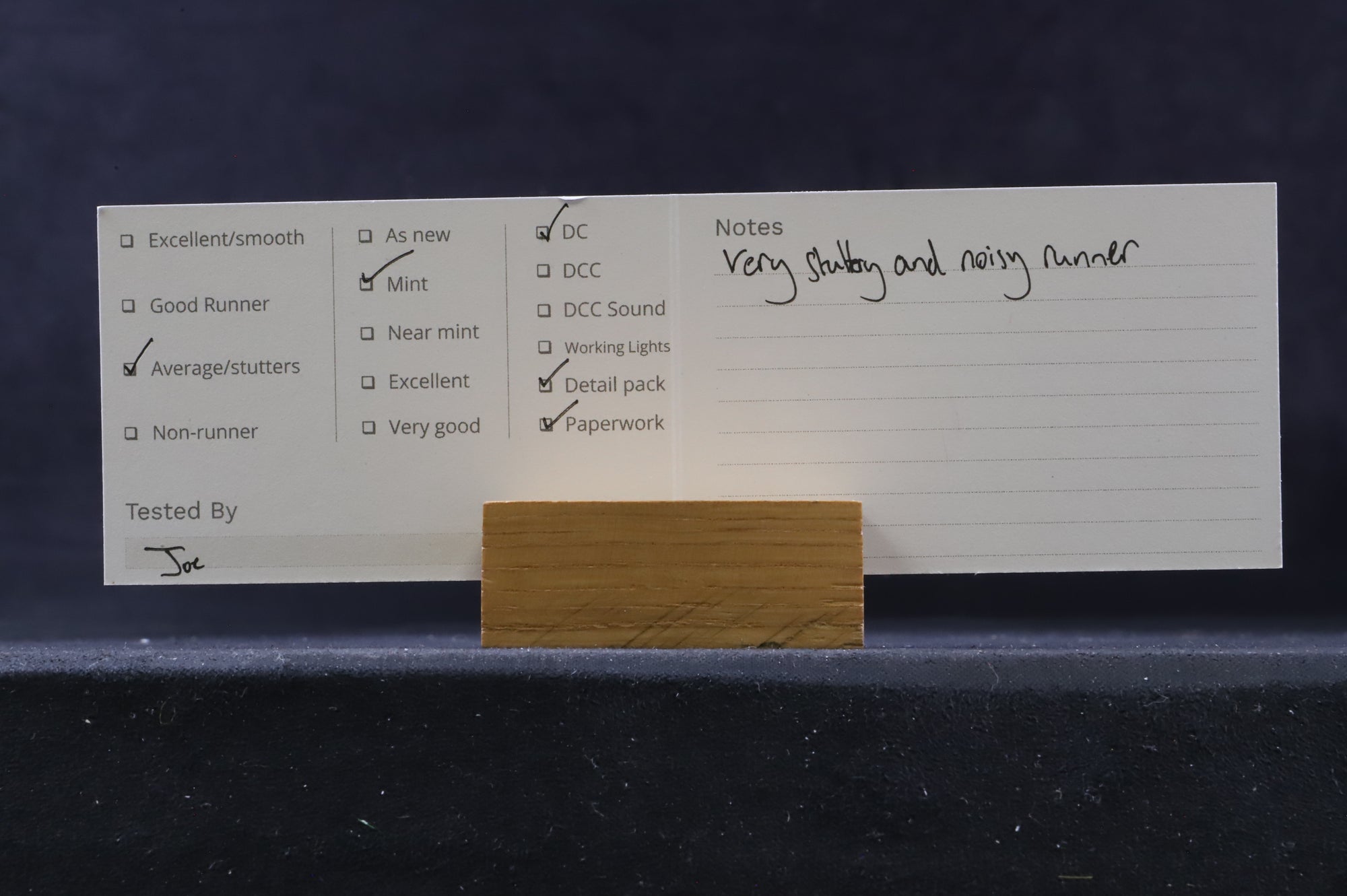 Bachmann OO 32-050 Class 42 Warship D817 'Foxhound' in BR Maroon w/ SYP