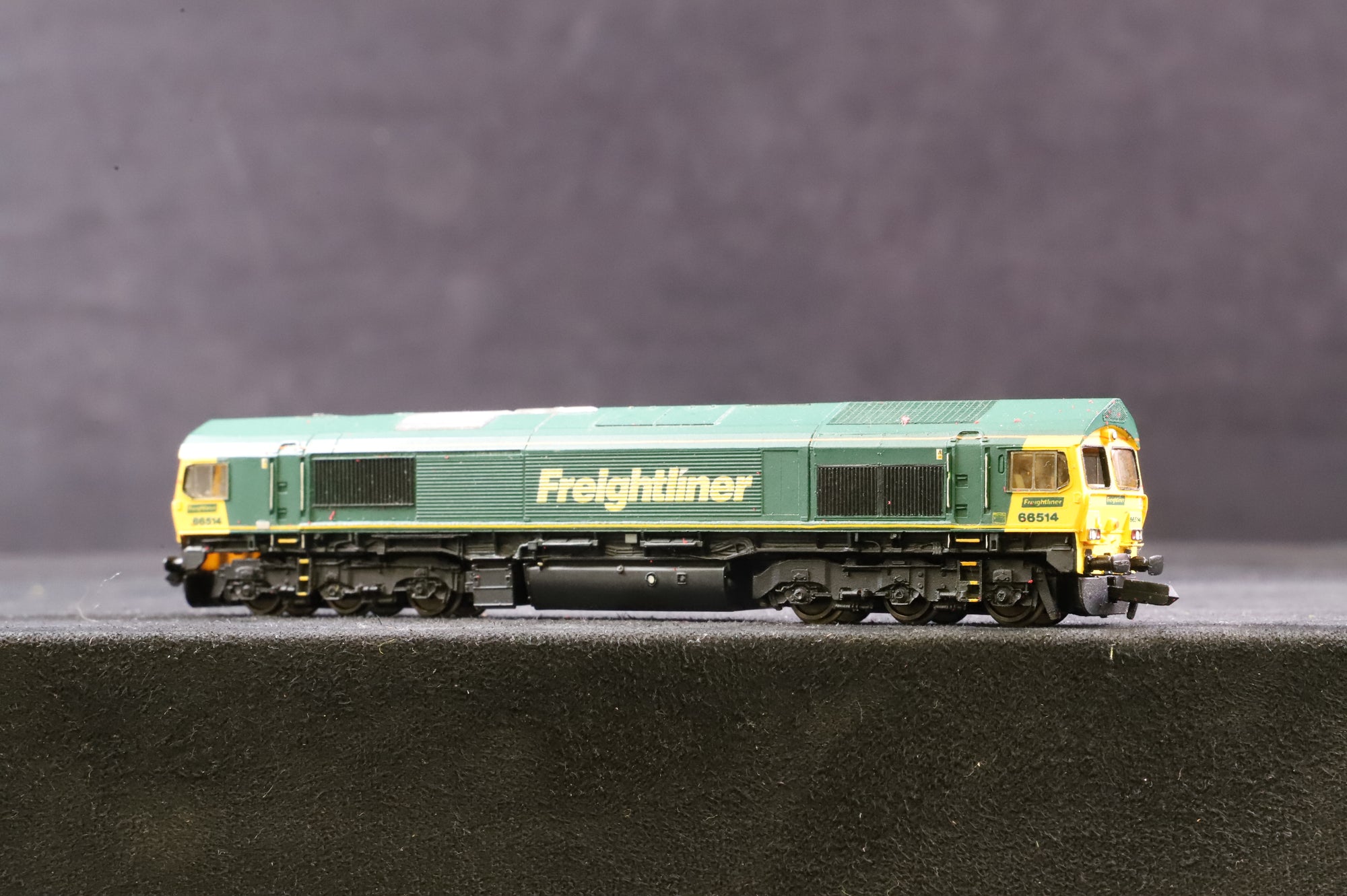 CJM N Gauge Class 66 66514 in Freightliner Livery