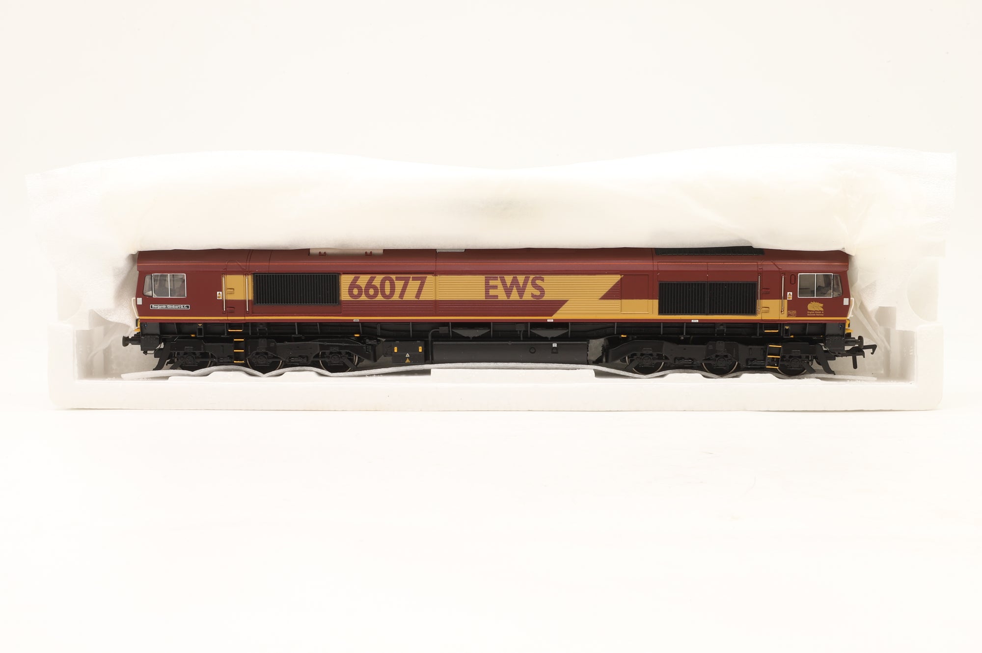 Bachmann OO 32-725Z Class 66/0 '66077' EWS Ltd Ed 78/504