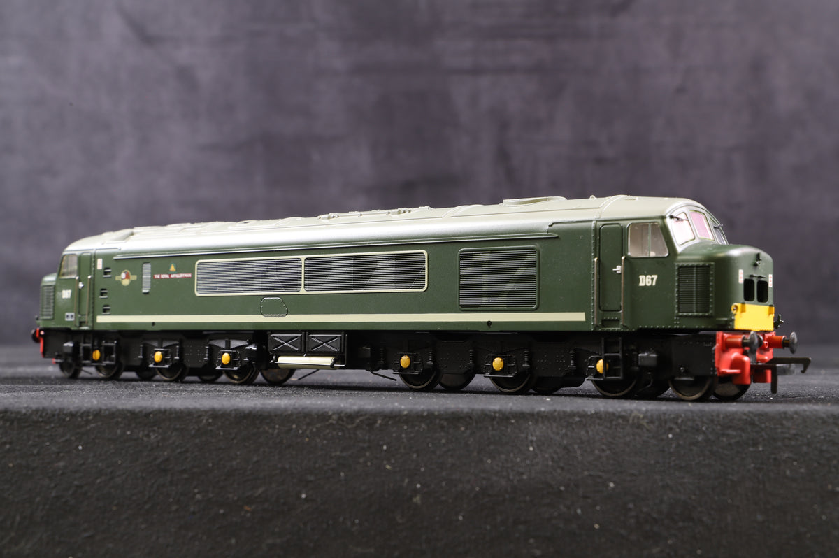 Bachmann OO 32-675 Class 45 Diesel &#39;D67&#39; &#39;The Royal Artilleryman&#39; BR Green