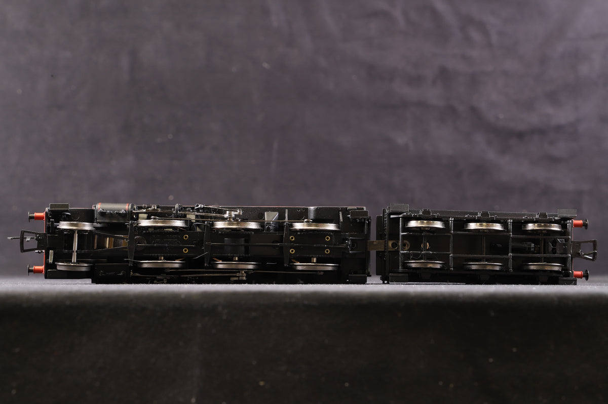 Bachmann OO 32-177 2-6-0 Crab &#39;42789&#39; BR Lined Black L/C With Coal Rail Riveted Tender