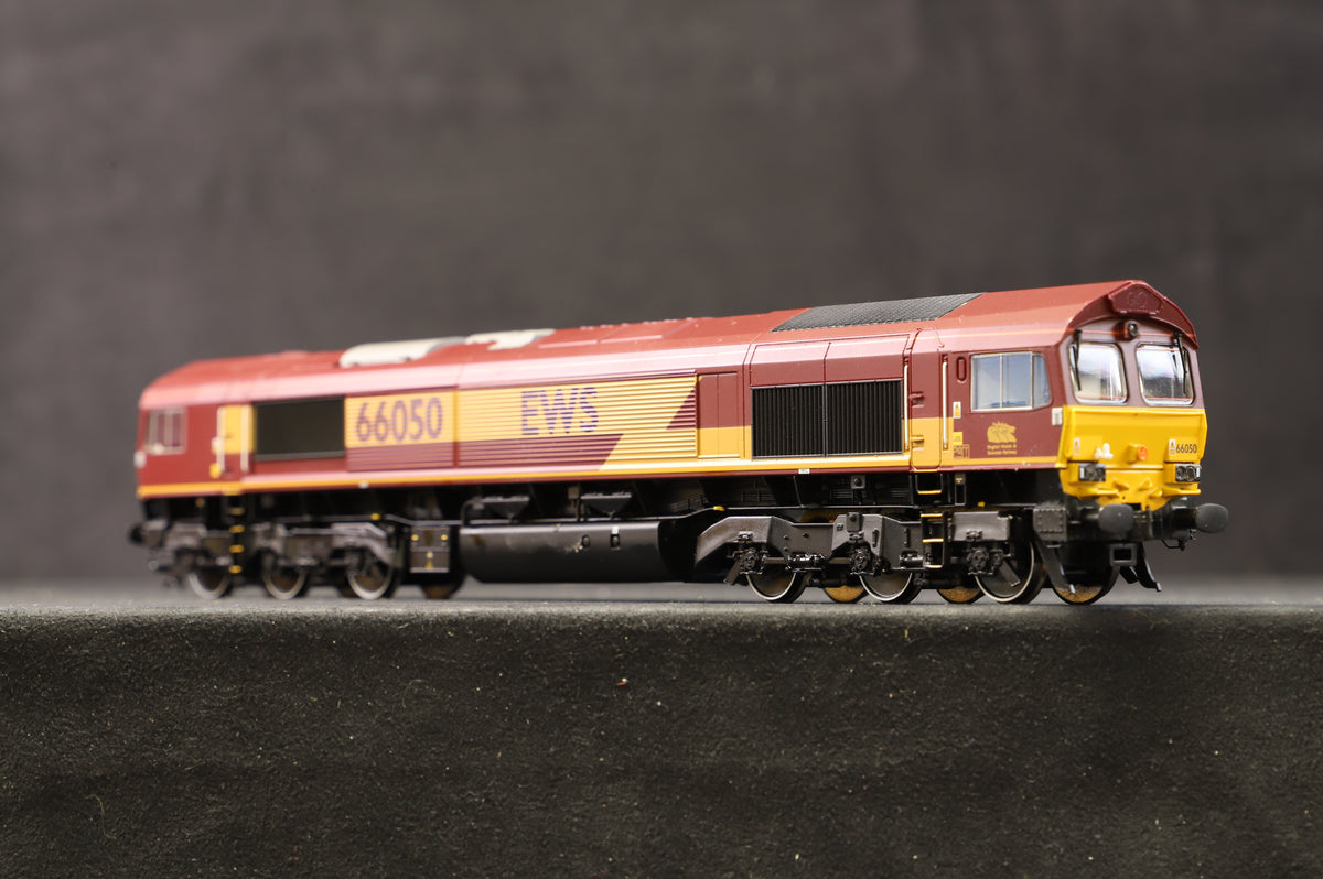 Bachmann OO 32-725X Class 66 Diesel &#39;66050&#39; EWS Excl. Lord &amp; Butler
