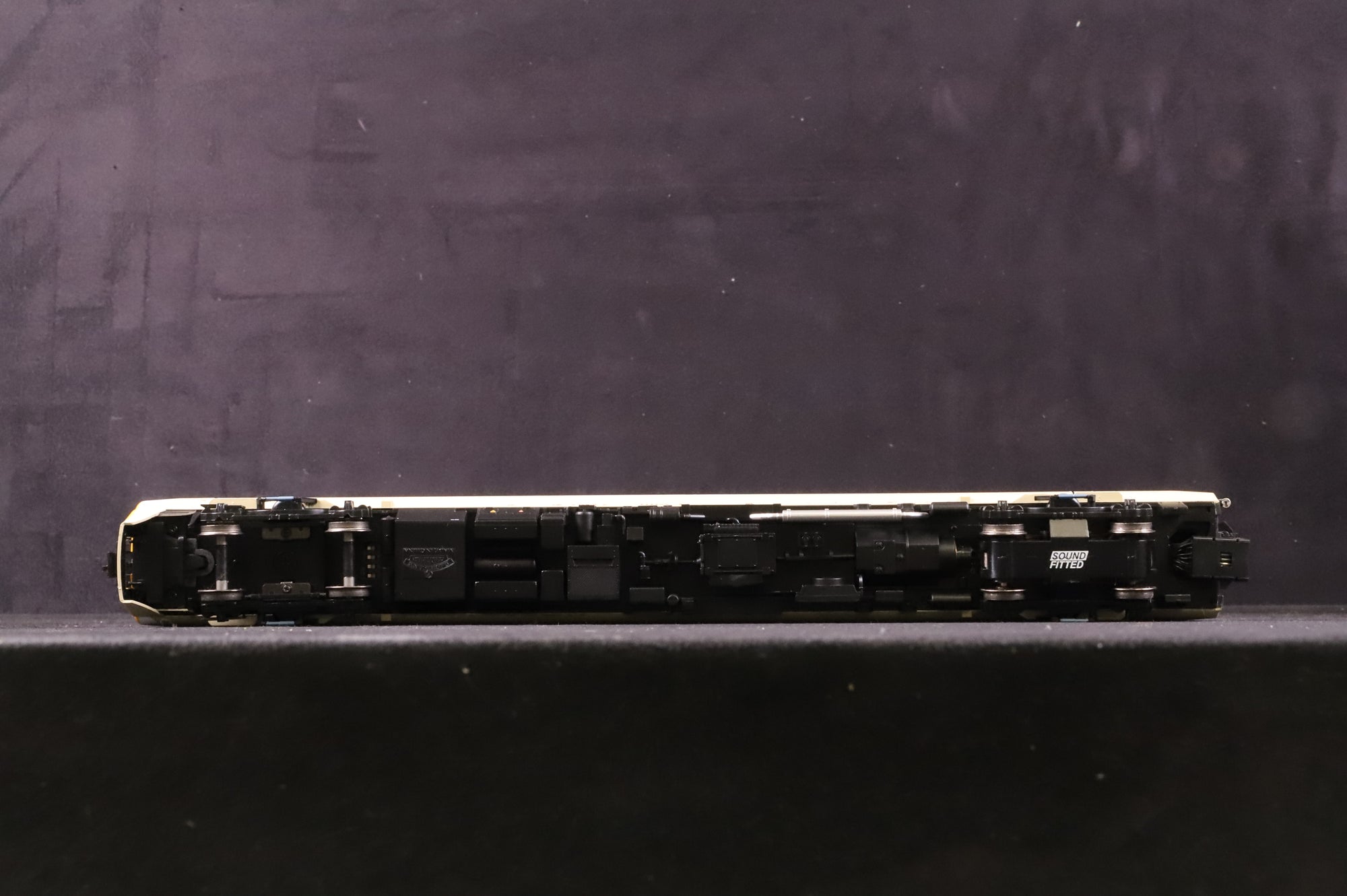 Bachmann OO 31-496SF Class 158 2 Car DMU 158761 in BR Provincial Express Livery - DCC Sound