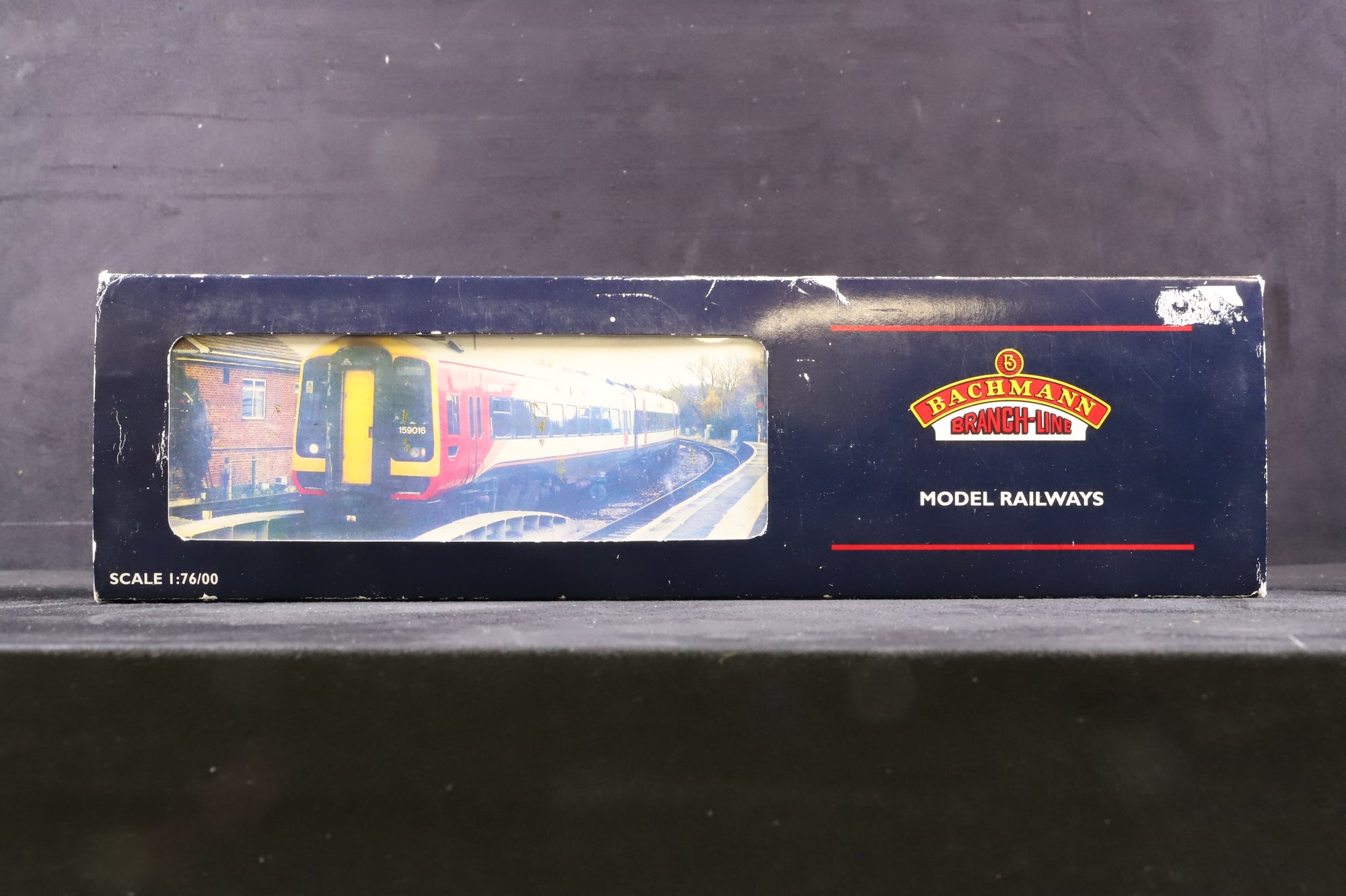 Bachmann OO 31-513A Class 159 3 Car DMU Arriva Livery