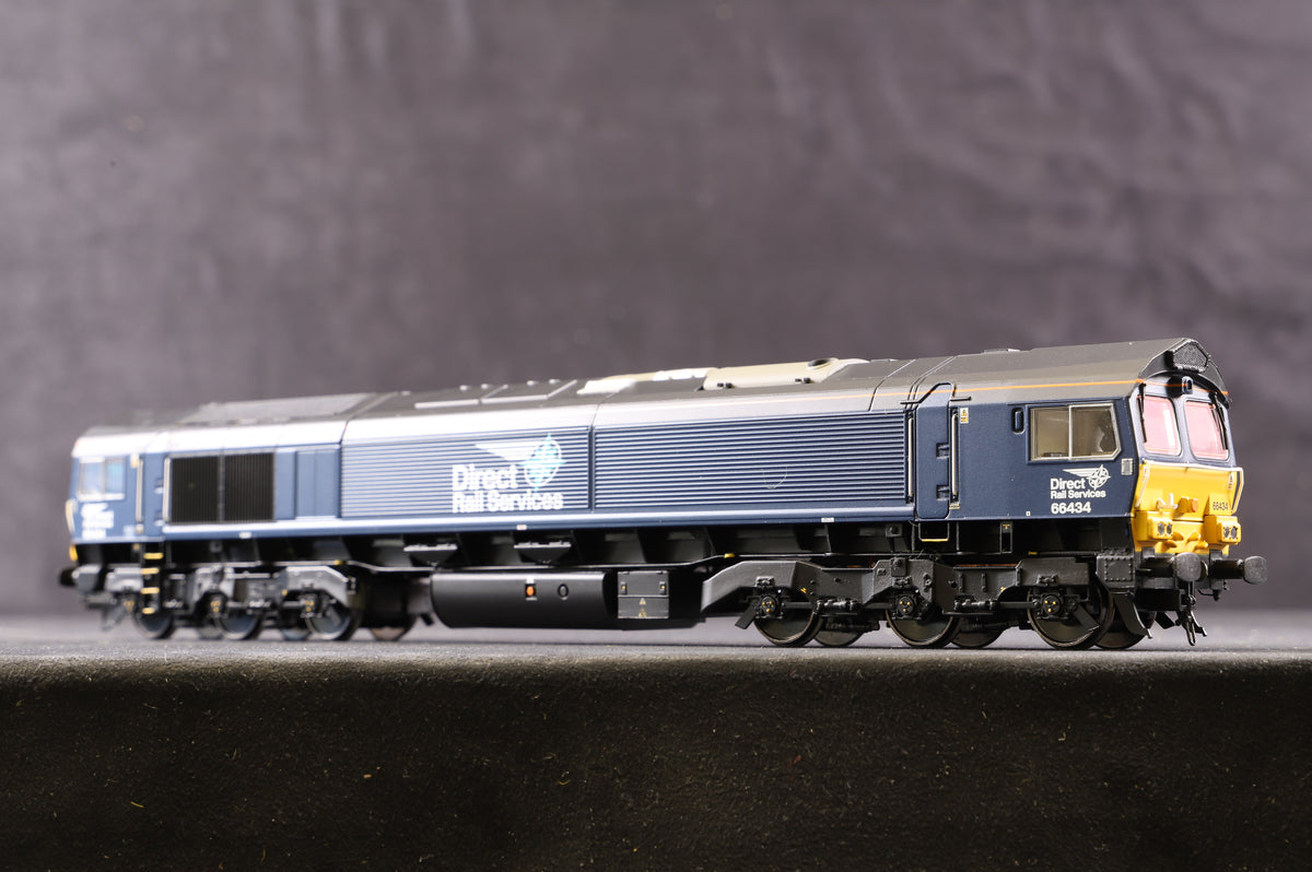 Bachmann OO 32-982 Class 66 Diesel &#39;66434&#39; DRS Plain Blue Compass