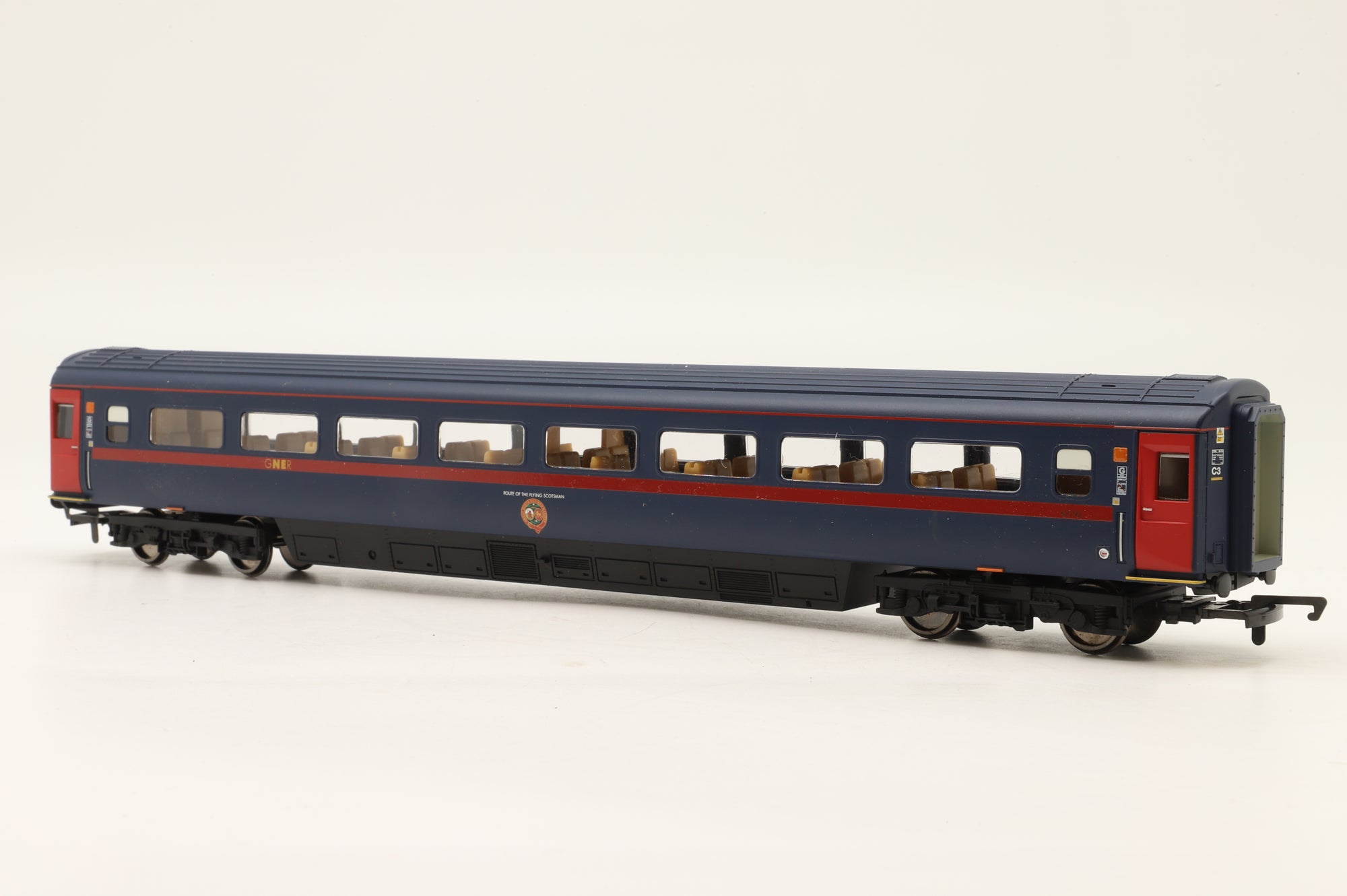 Hornby OO R2612 Class 43 4-Car HST Set in GNER Livery
