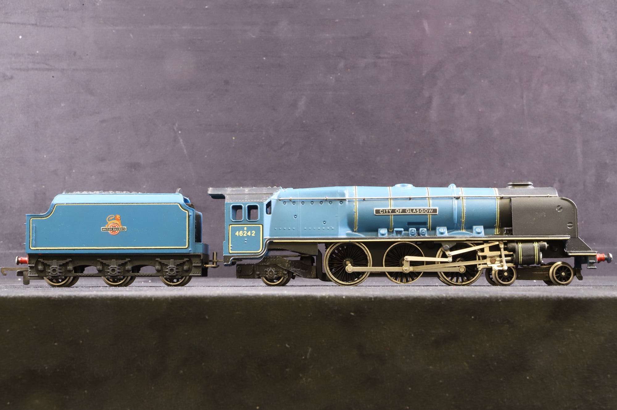 Wrenn OO W2229 4-6-2 City Blue BR