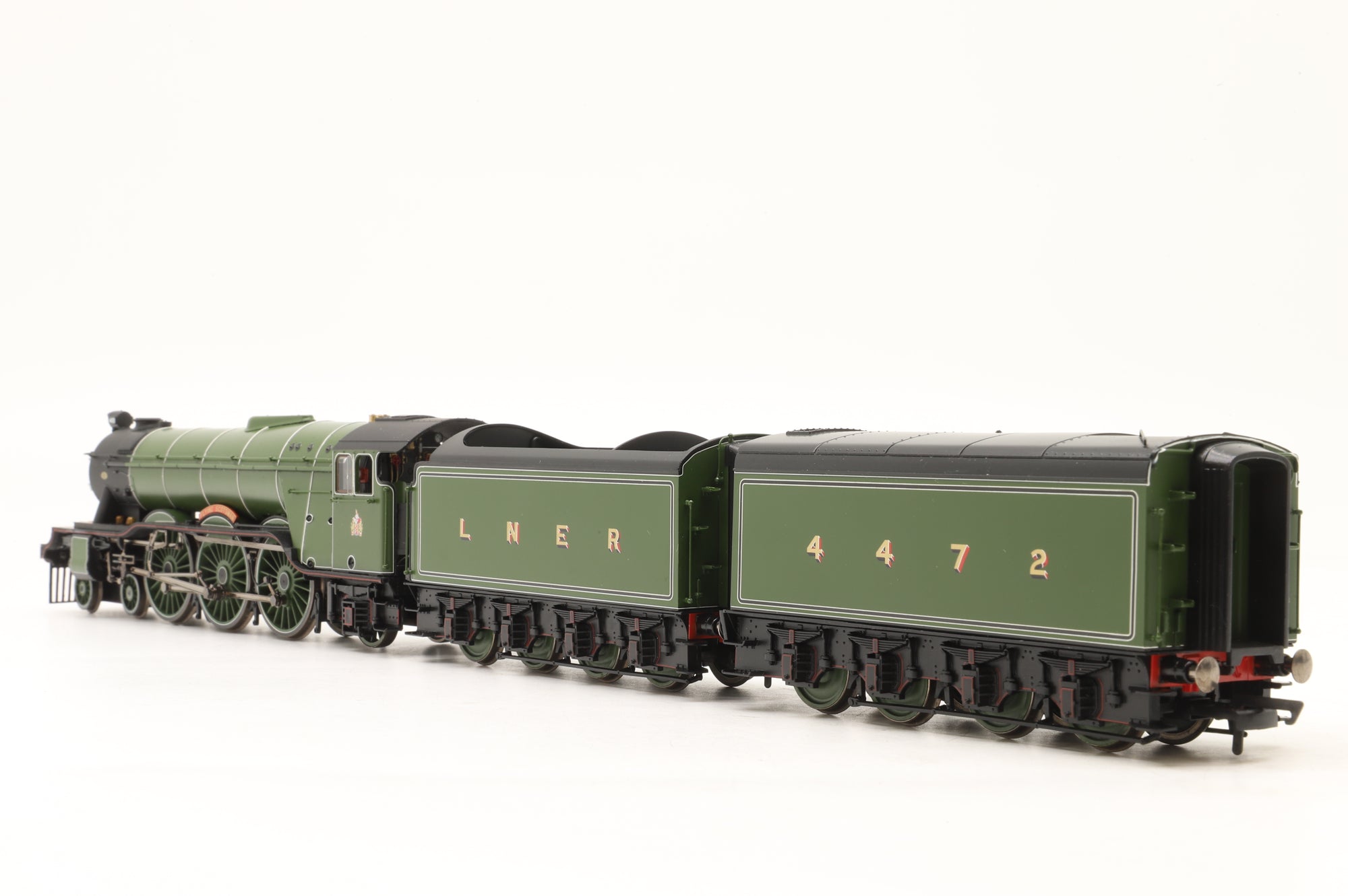 Hornby OO R30208 Class A3 '4472' 'Flying Scotsman' LNER Apple Green with Second Tender
