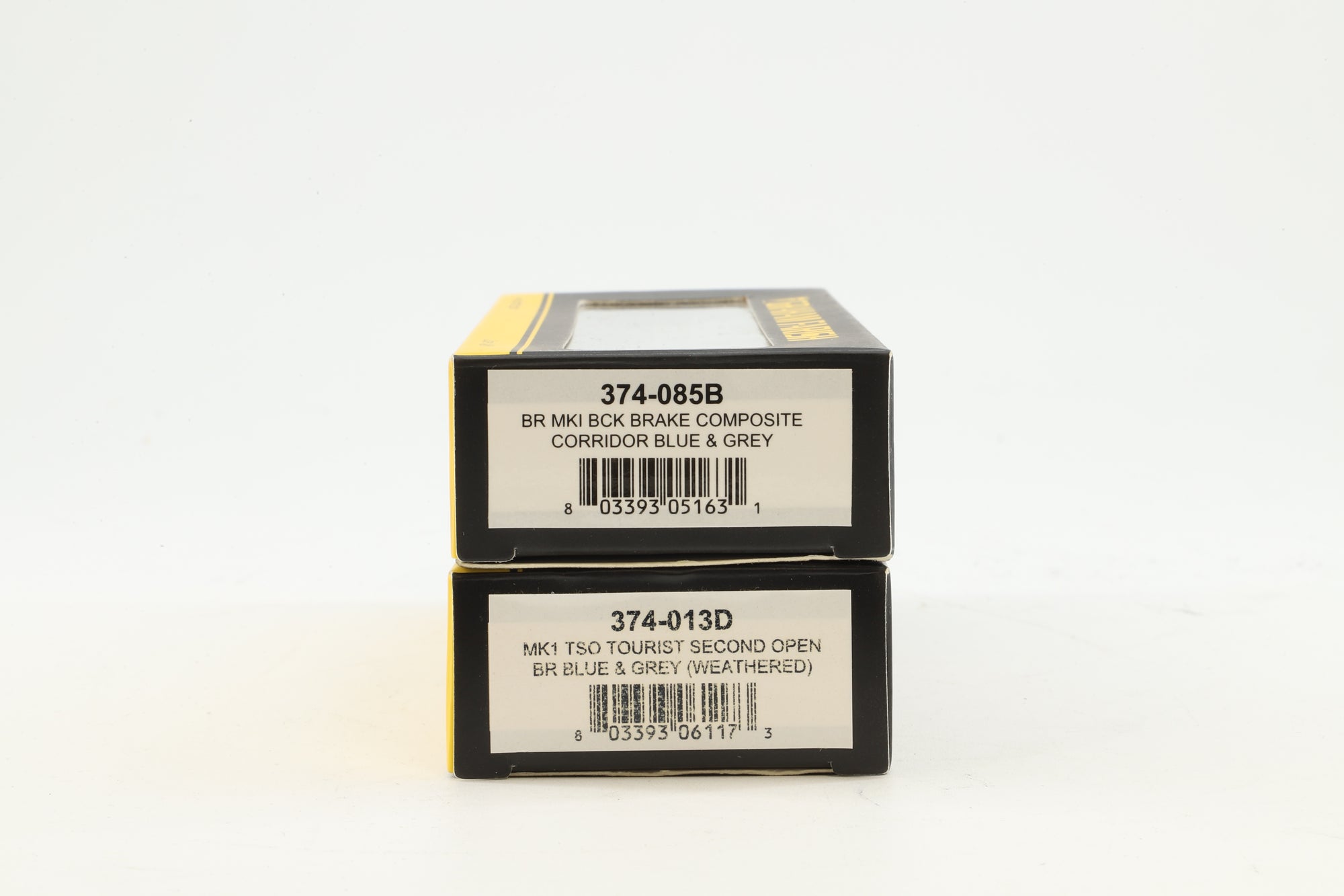 Graham Farish N Rake Of 2 BR Mk1 Blue & Grey Coaches Inc. 374-085B & 374-013D