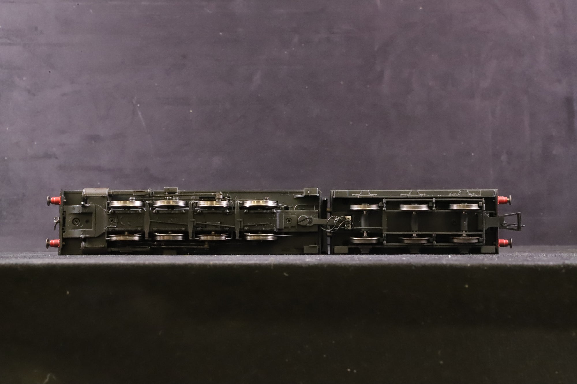 Hornby OO R3426 Class Q6 63385 in BR Black w/ Early Crests - DCC Sound & Weathered