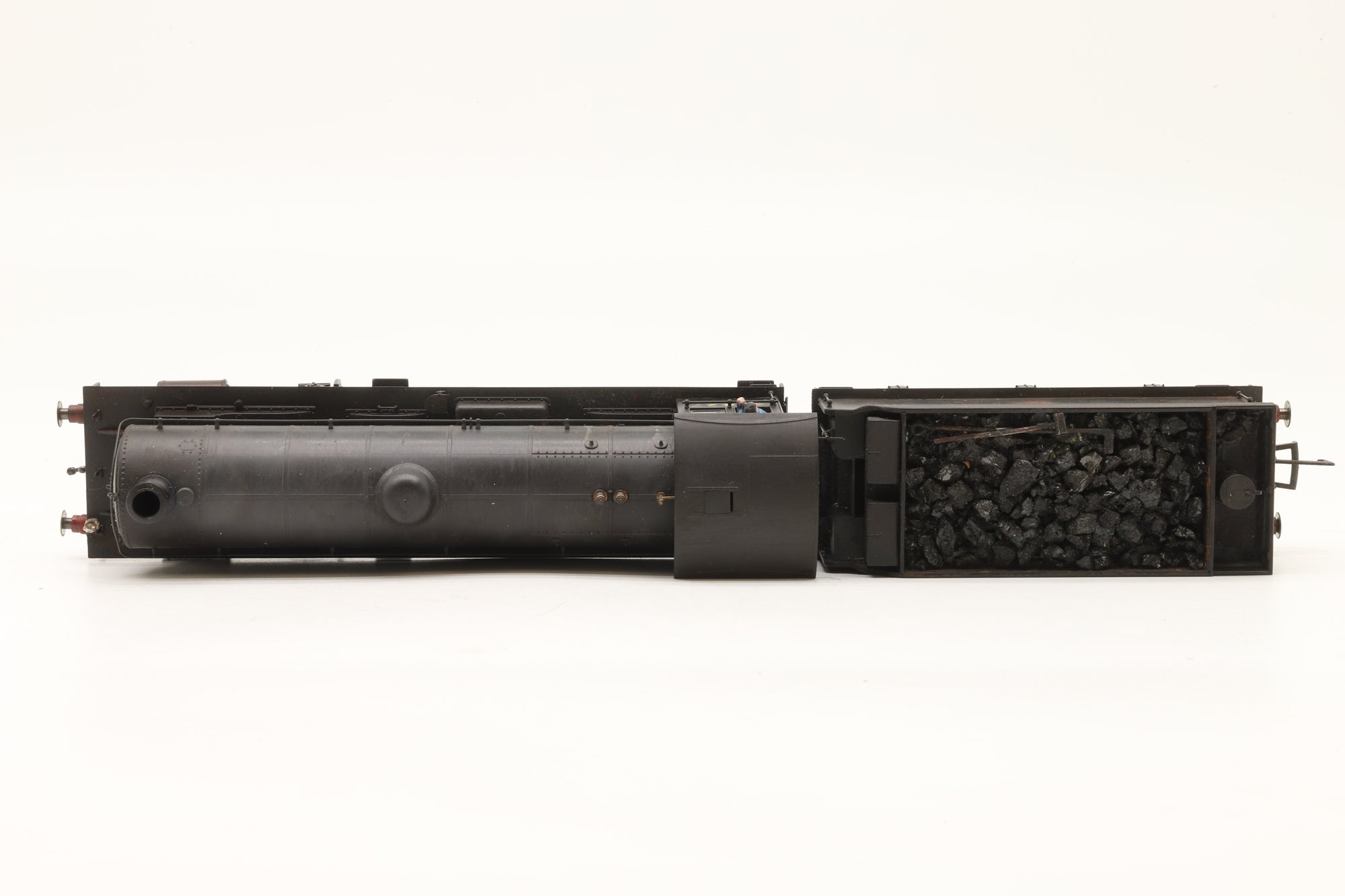 Hornby OO R3542 Class Q6 '63427' BR Black E/C Weathered DCC Sound