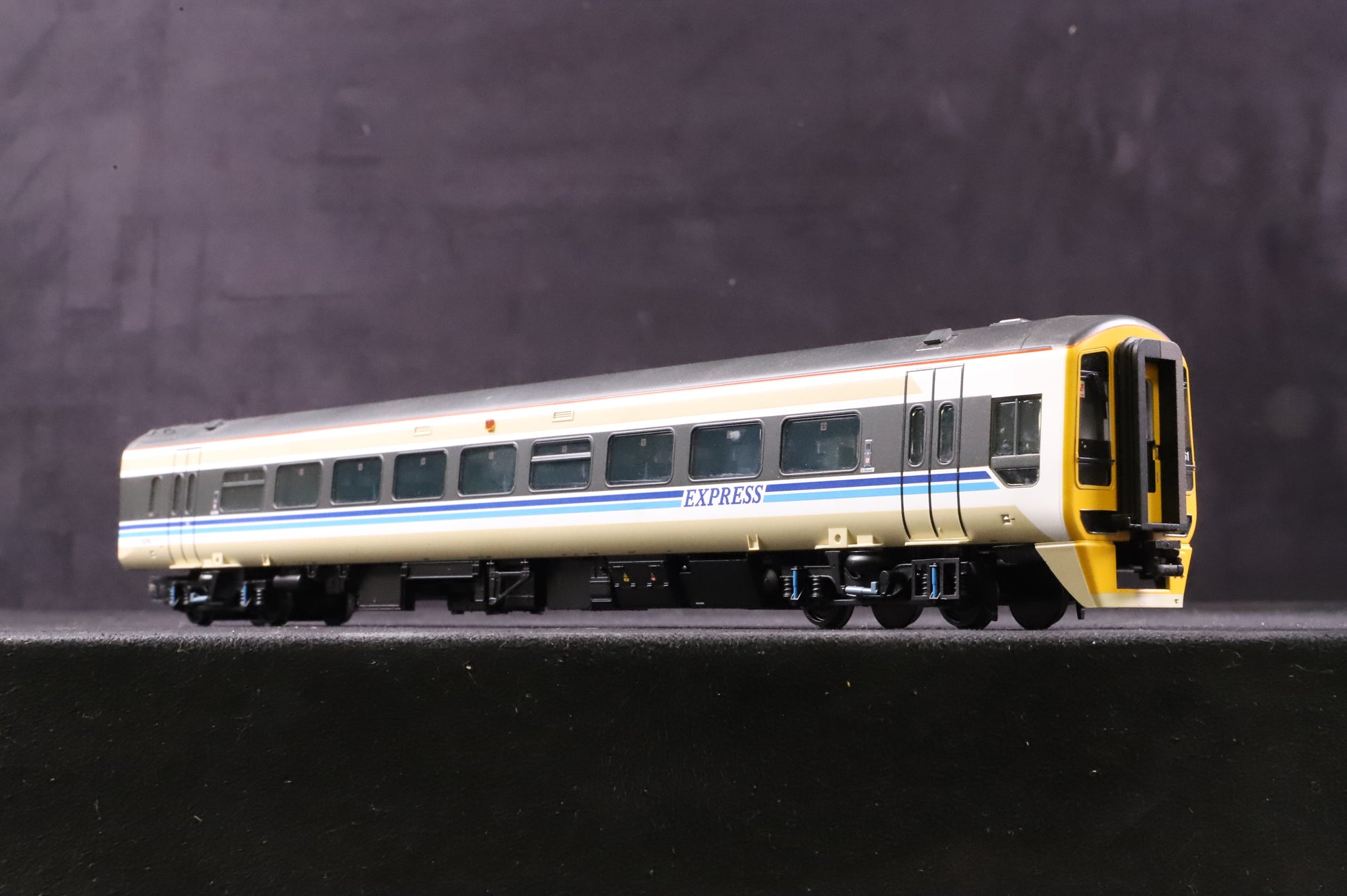 Bachmann OO 31-496SF Class 158 2 Car DMU 158761 in BR Provincial Express Livery - DCC Sound