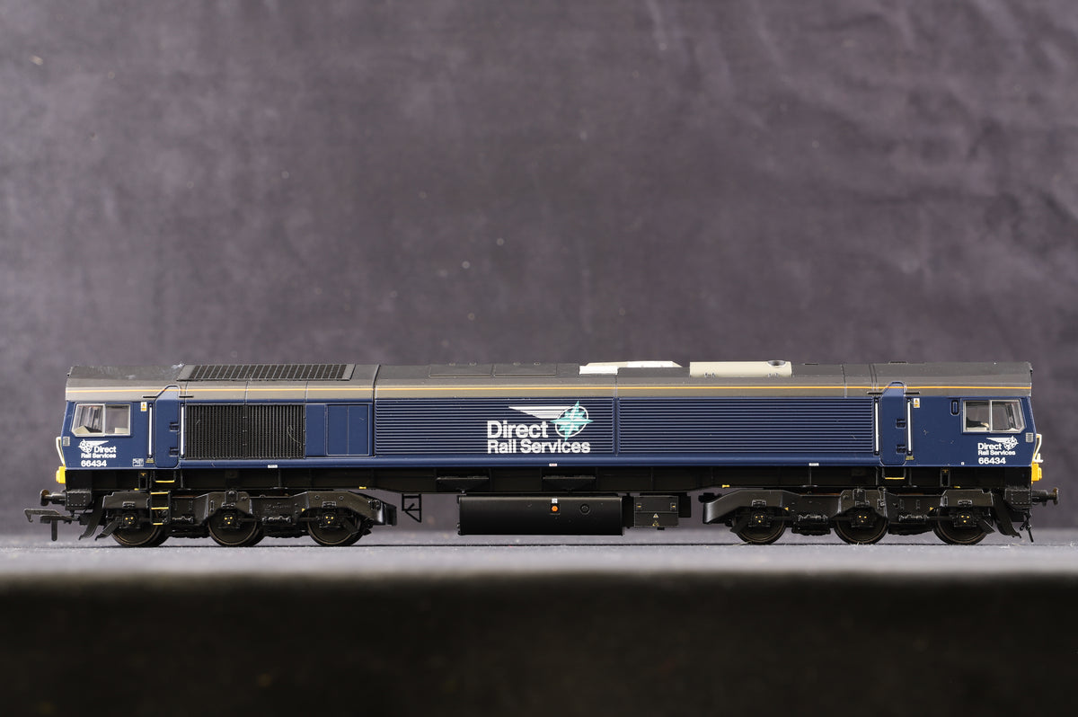 Bachmann OO 32-982 Class 66 Diesel &#39;66434&#39; DRS Plain Blue Compass