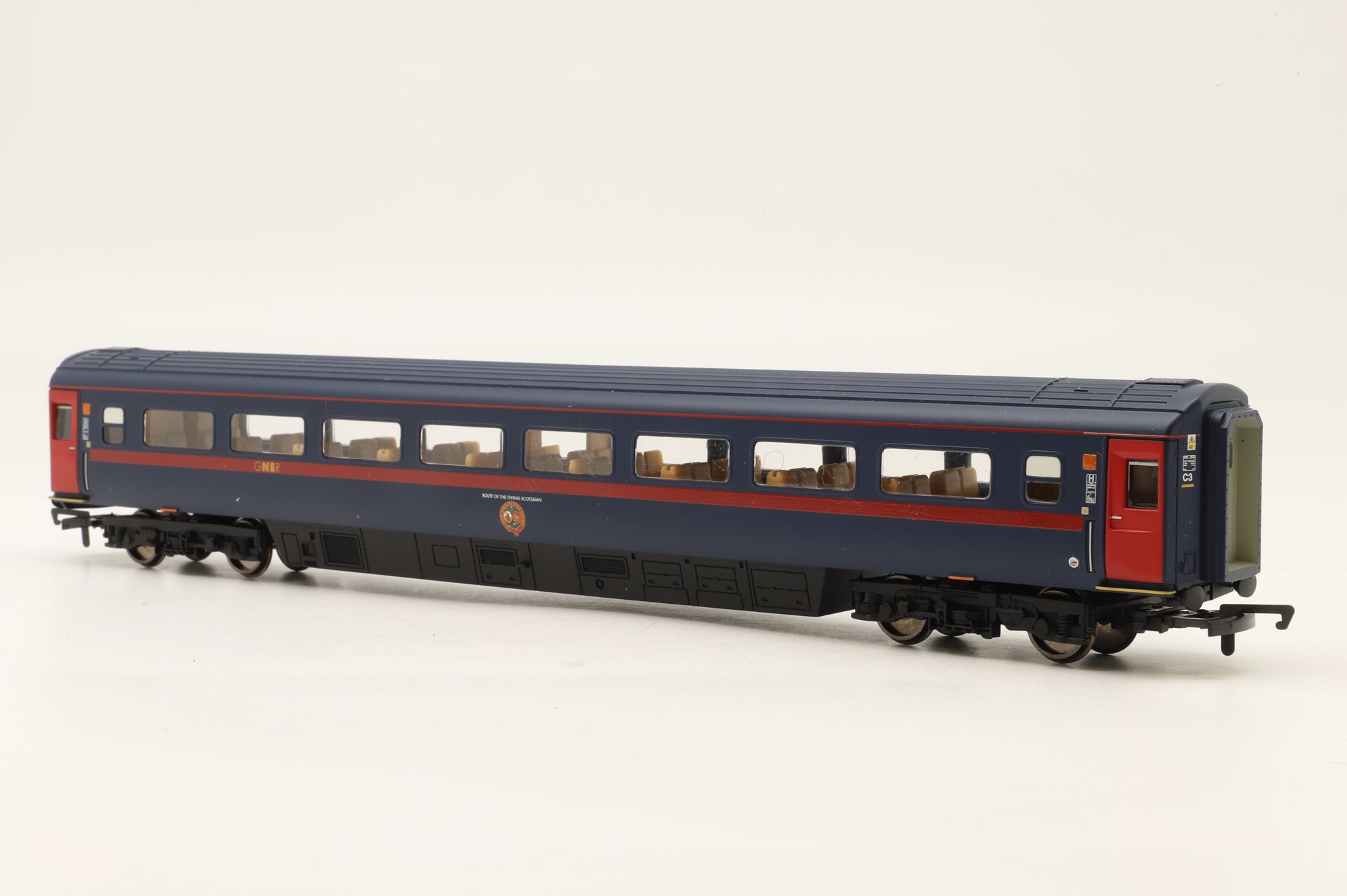 Hornby OO R2612 Class 43 4-Car HST Set in GNER Livery