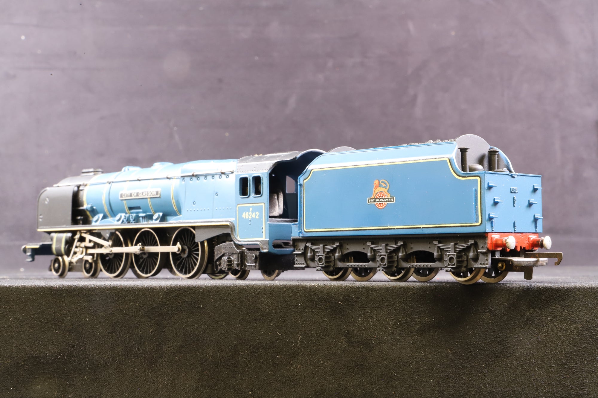 Wrenn OO W2229 4-6-2 City Blue BR
