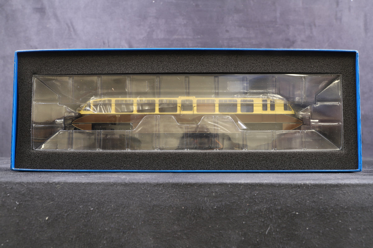 Dapol OO 4D-011-002 Streamlined Railcar &#39;W10&#39; BR Lined Chocolate &amp; Cream