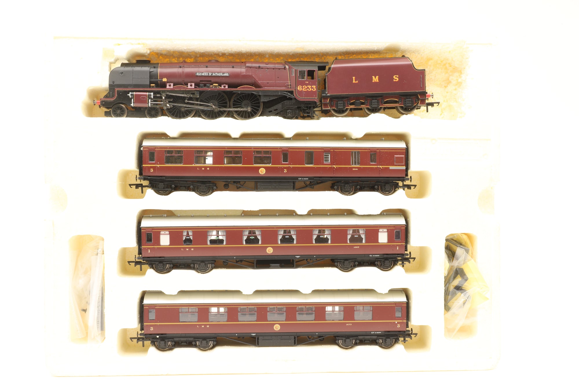 Hornby OO R2985 'A Duchess at Carlisle' Train Set – DCC Sound