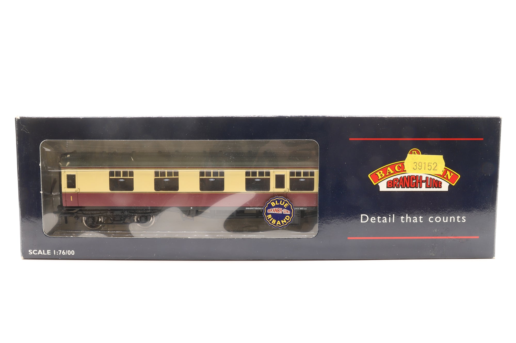 Bachmann OO Rake Of 6 BR Mk1 Crimson & Cream Coaches Inc 39-177, 39-027, 39-077A, 39-152, 39-227 & 39-252