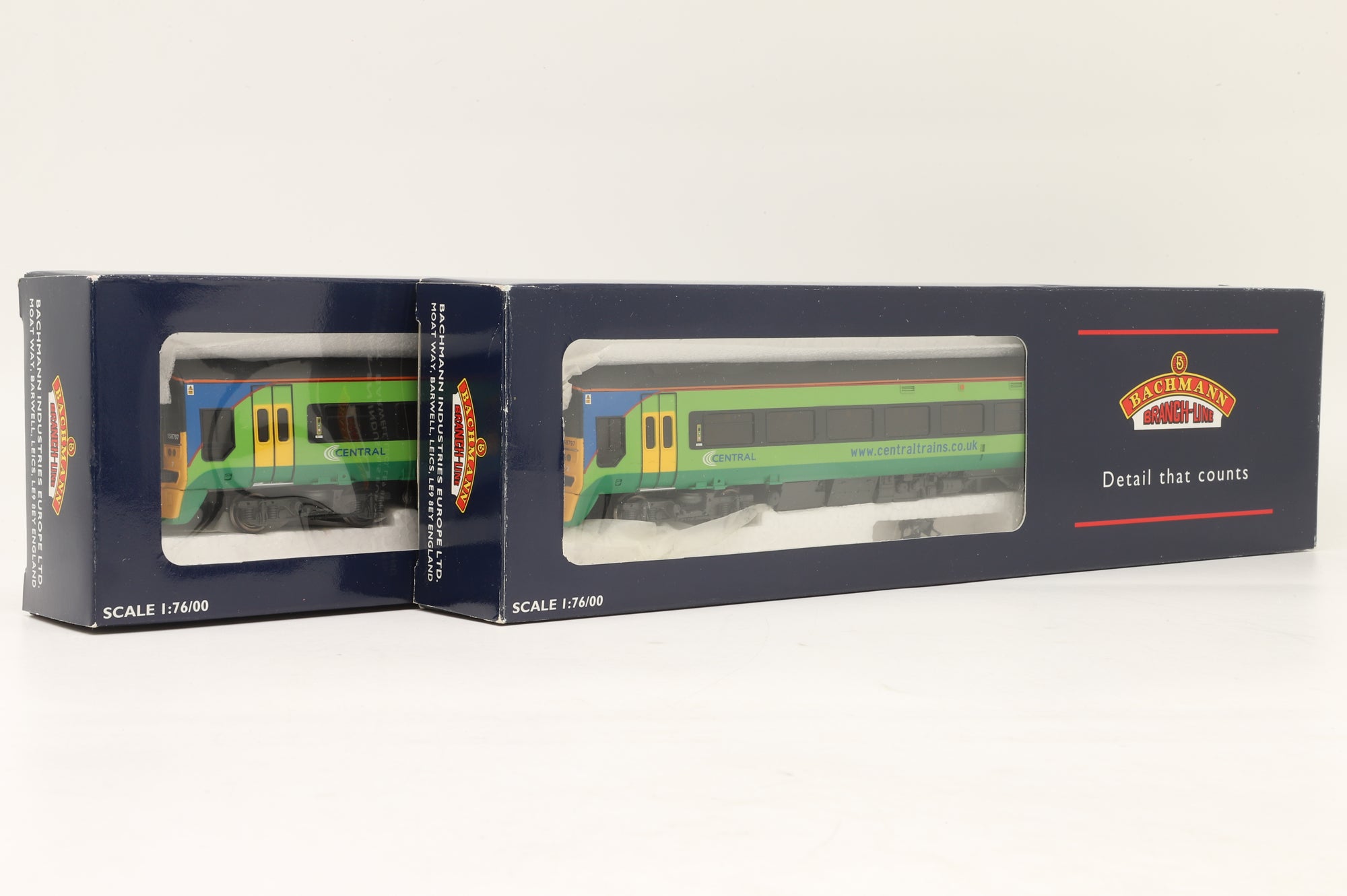 Bachmann OO 31-504A Class 158 2 Car DMU Central Trains