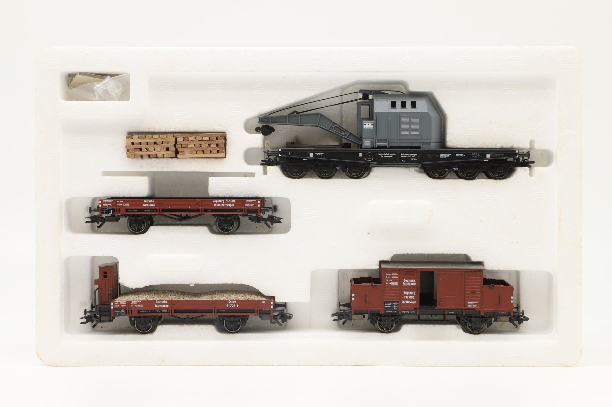 Marklin HO 47893 Track Laying Train Car Set