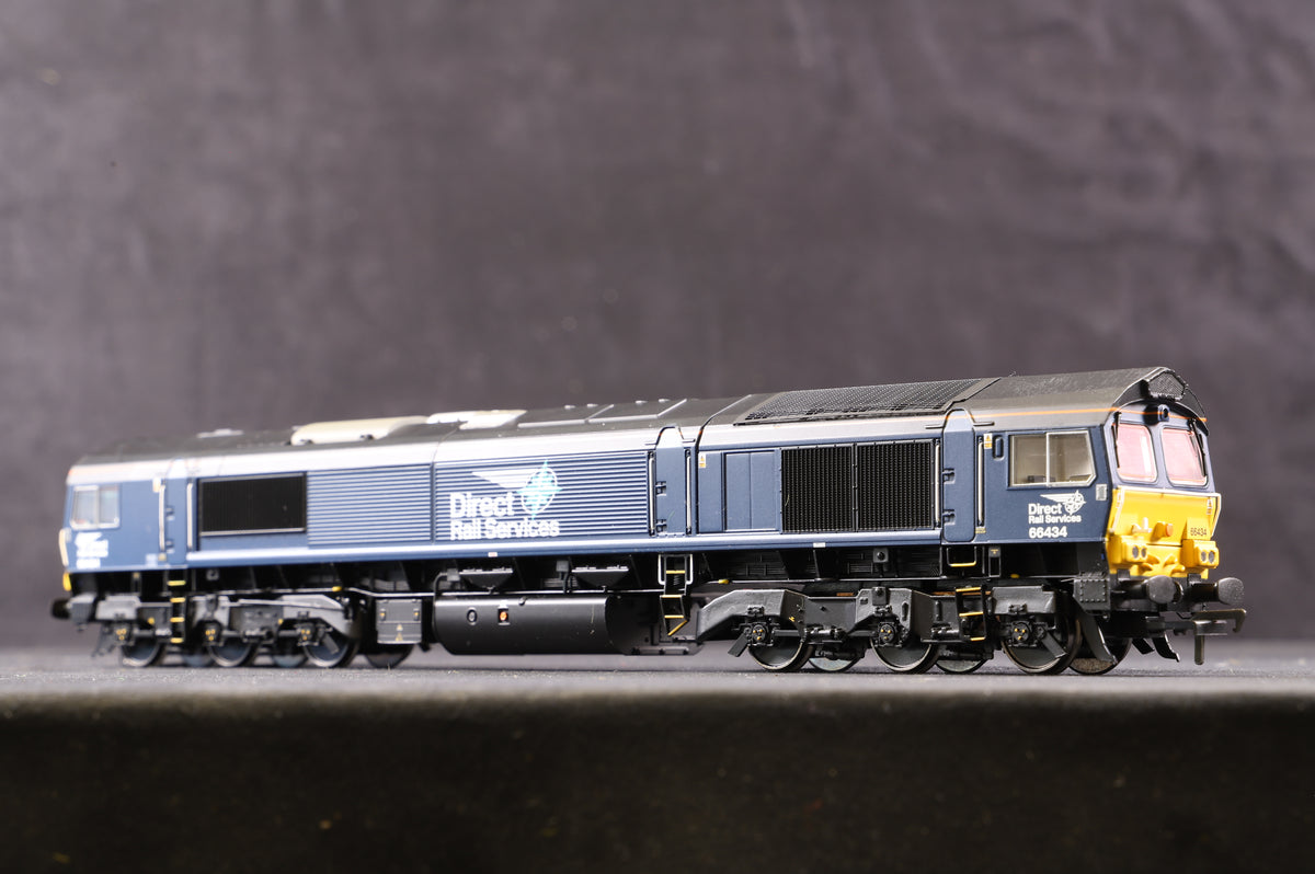 Bachmann OO 32-982 Class 66 Diesel &#39;66434&#39; DRS Plain Blue Compass