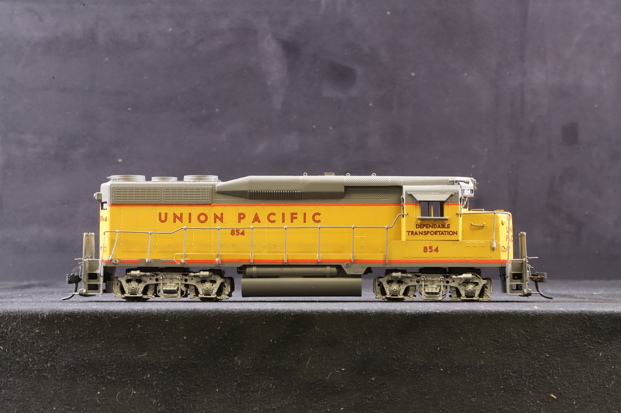 Overland Models / Ajin HO Brass GP30 A & B Unit 'Union Pacific'