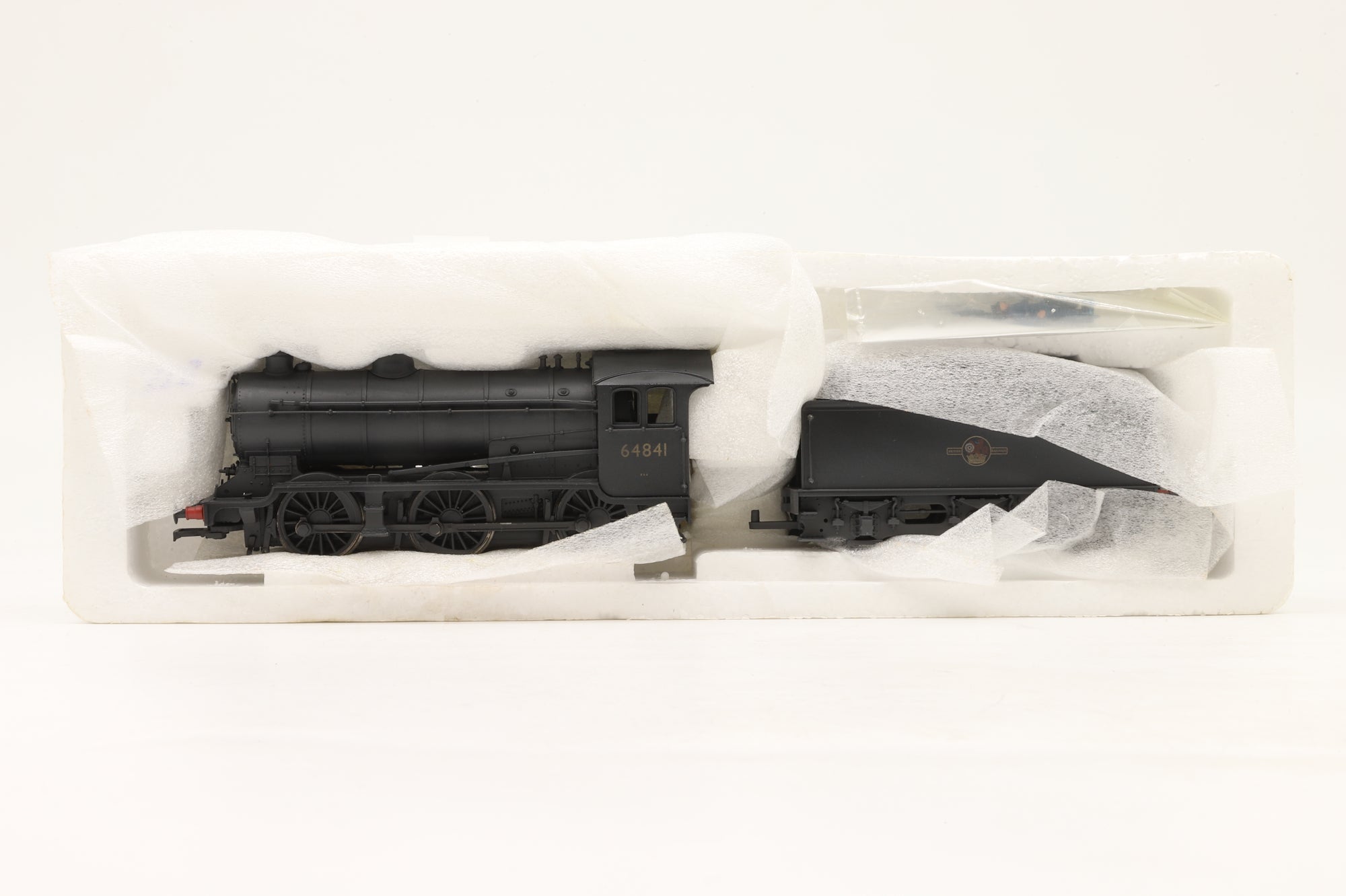 Bachmann OO 31-864 Class J39 '64841' BR Black L/C Stepped Tender Weathered