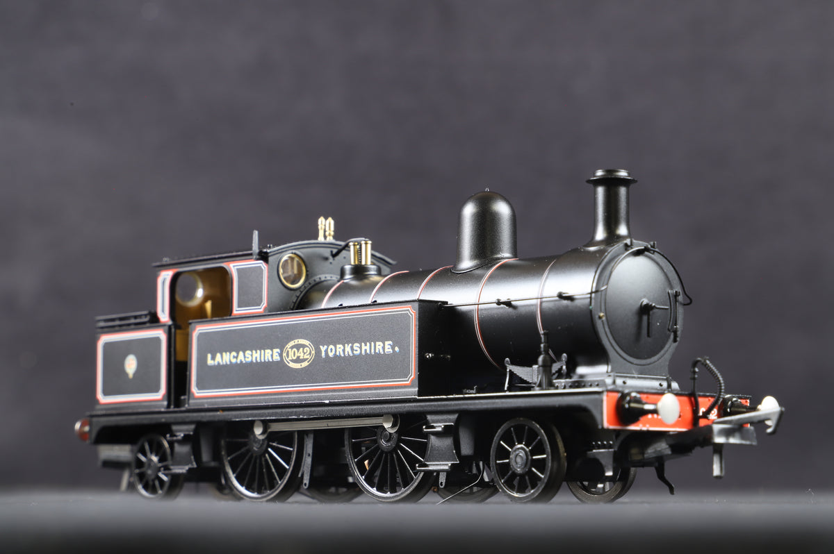 Bachmann OO 31-171 L&amp;YR Class 5 Tank &#39;1042&#39; L&amp;YR Lined Black, DCC Fitted