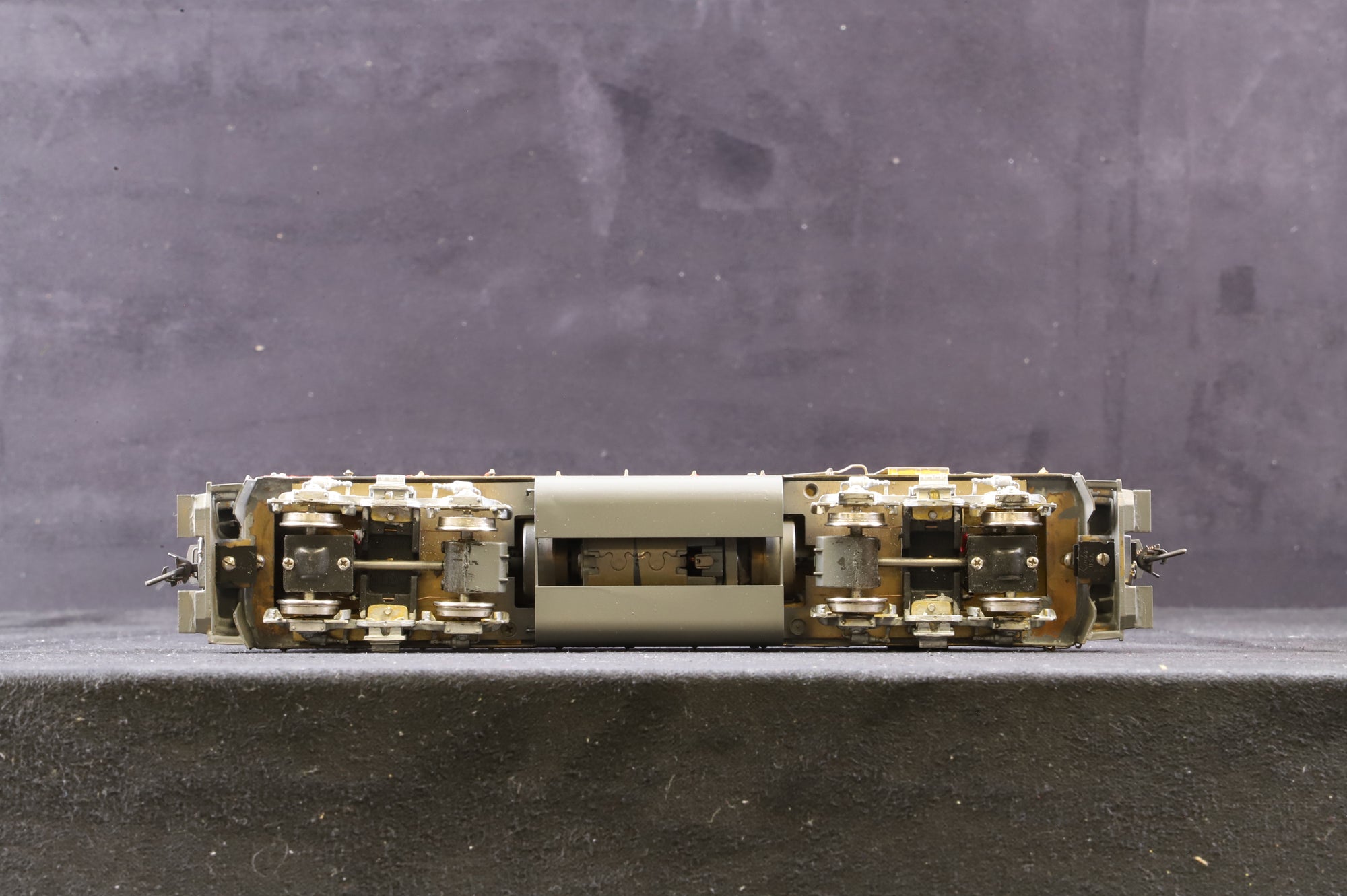 Overland Models / Ajin HO Brass GP30 A & B Unit 'Union Pacific'