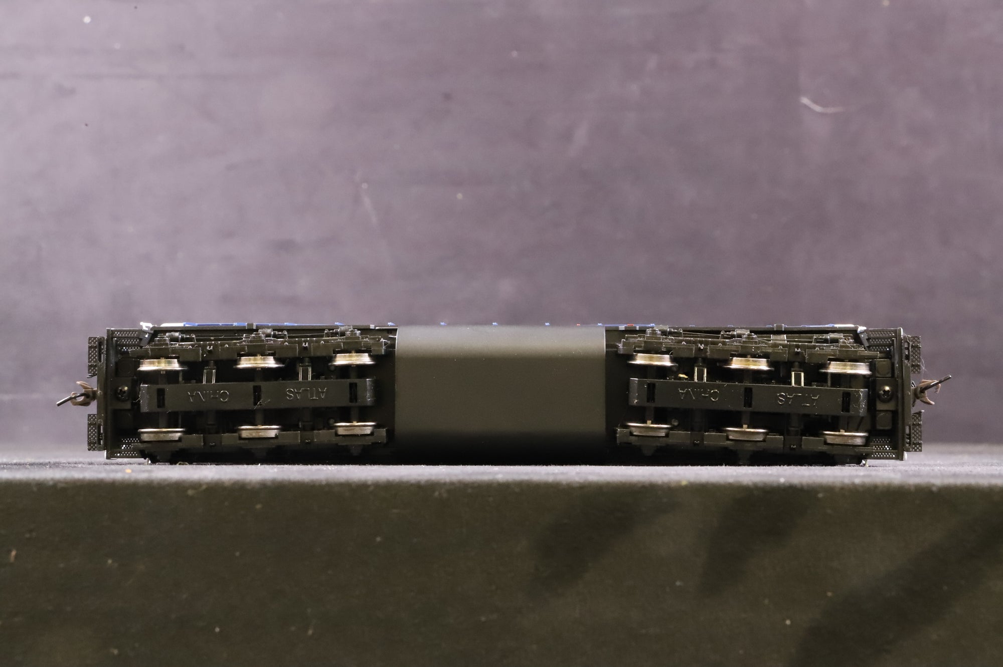 Atlas HO 9267 SD-35 High Nose Locomotive Montana Rail Link '701'