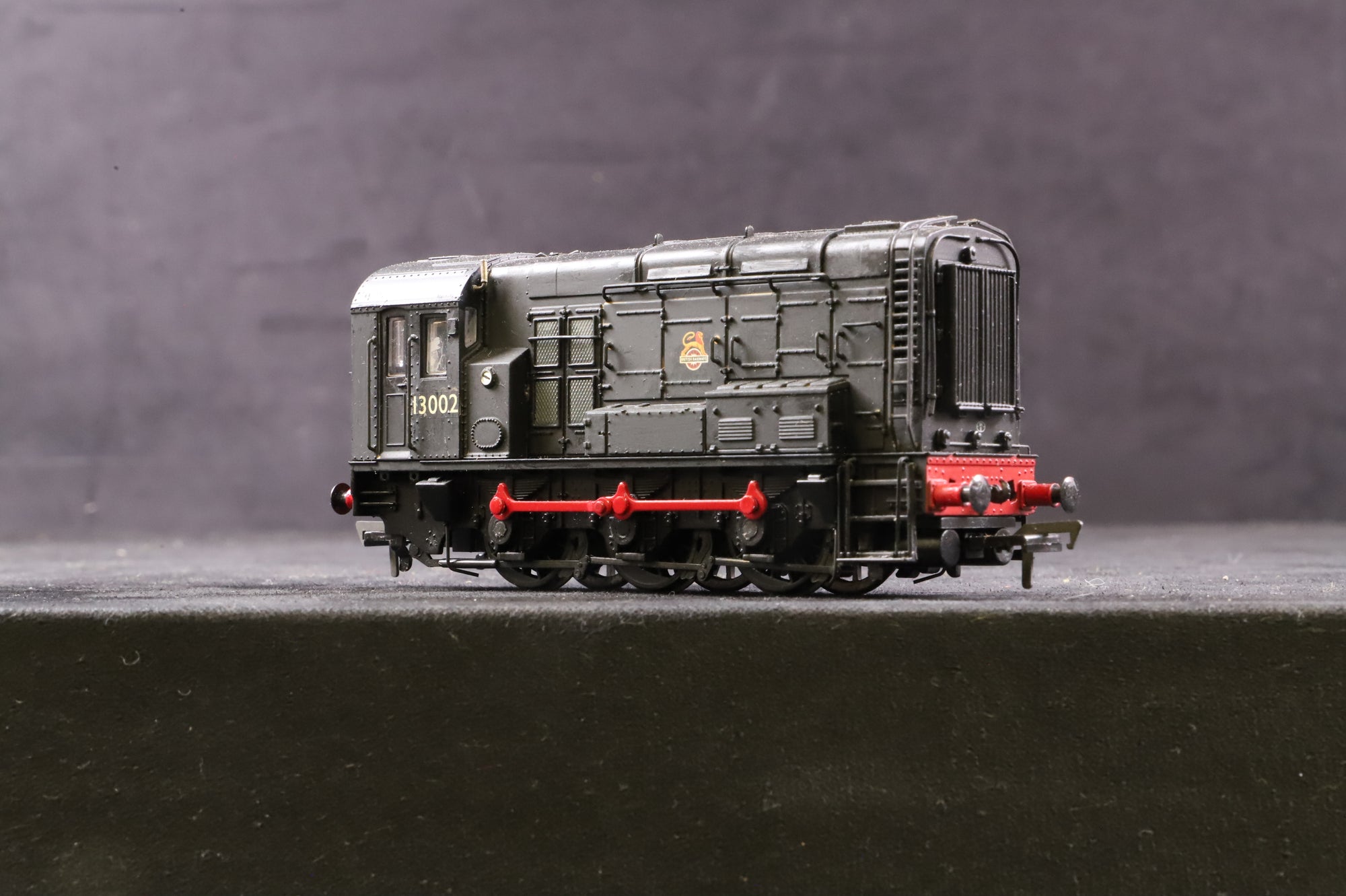 WORKSHOP Bachmann OO Class 08 13002 in BR Black w/ Early Crests