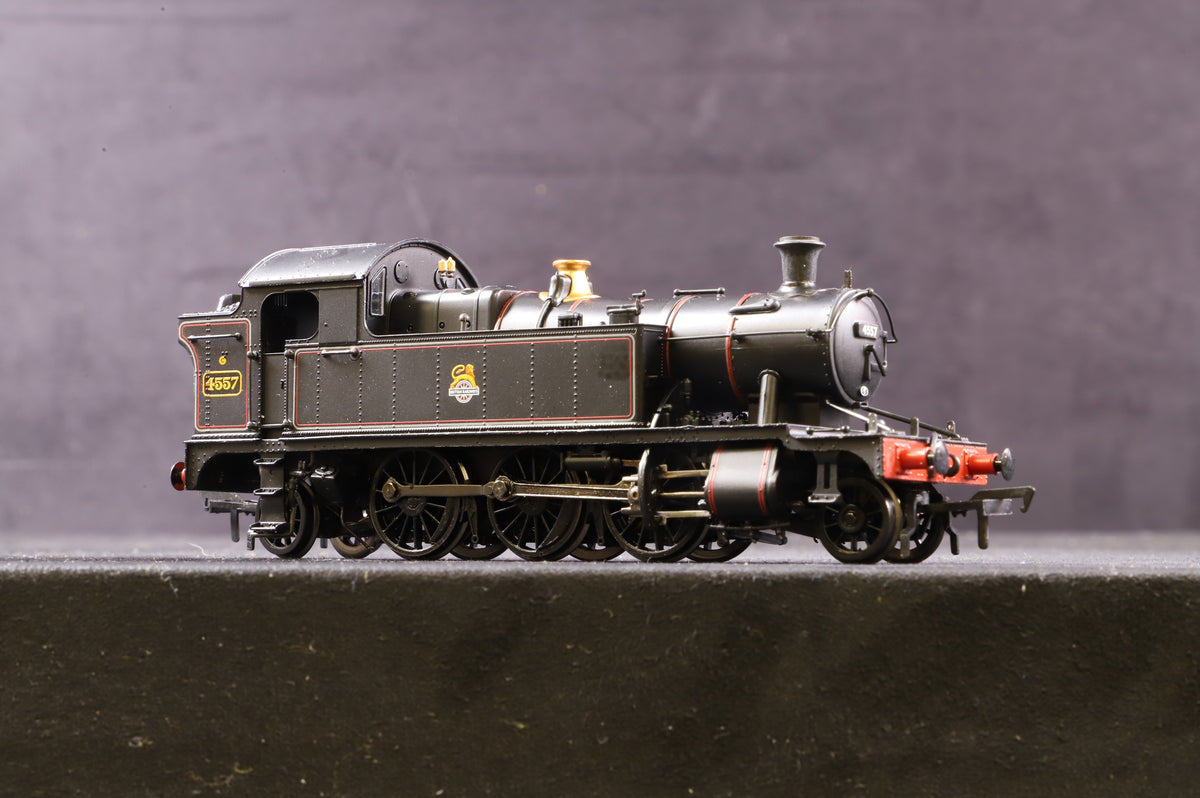 Bachmann OO 32-129 45XX Prairie Tank &#39;4557&#39; BR Lined Black E/Emblem