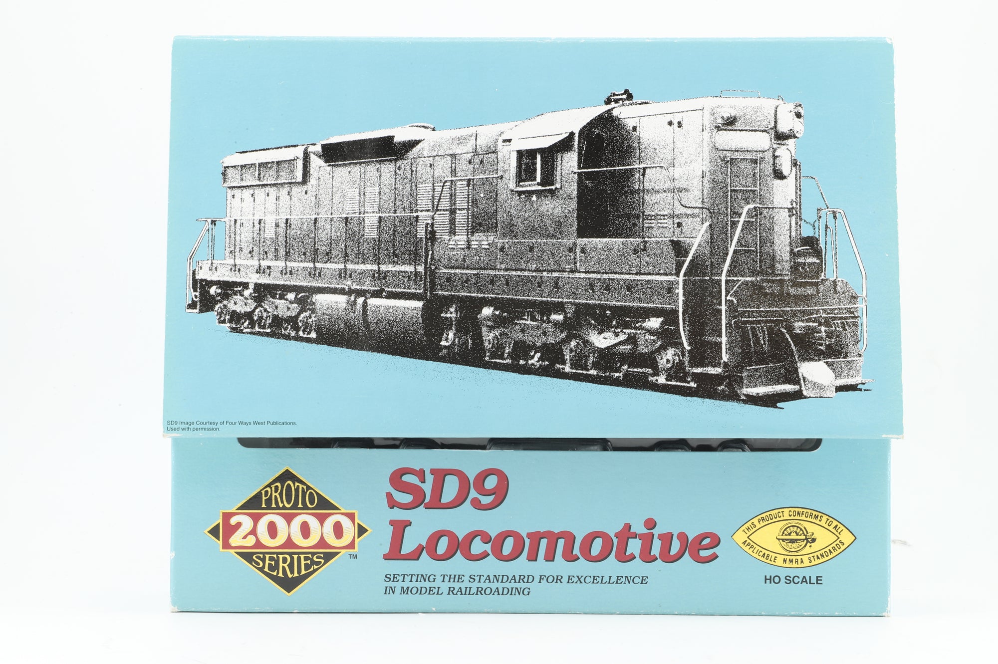 Proto 2000 Series HO 21188 SD9 Diesel Locomotive DM&IR '129'