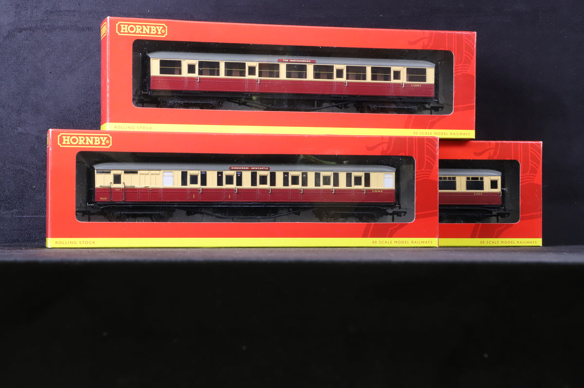 Hornby OO R4228 &#39;The Northumbrian&#39; Coach Pack
