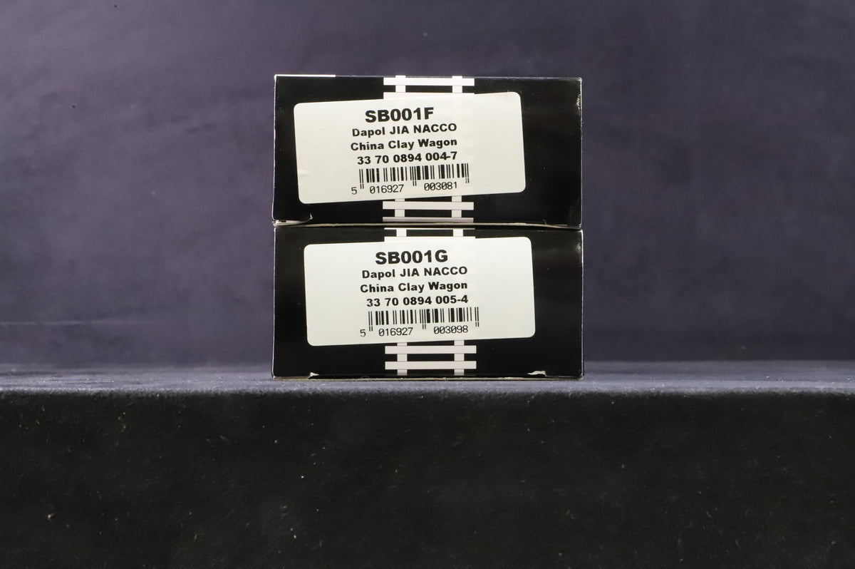 KMRC/Dapol OO SB001G/F Rake of 2 JIA China Clay Wagons in Nacco/Imerys Livery - Weathered