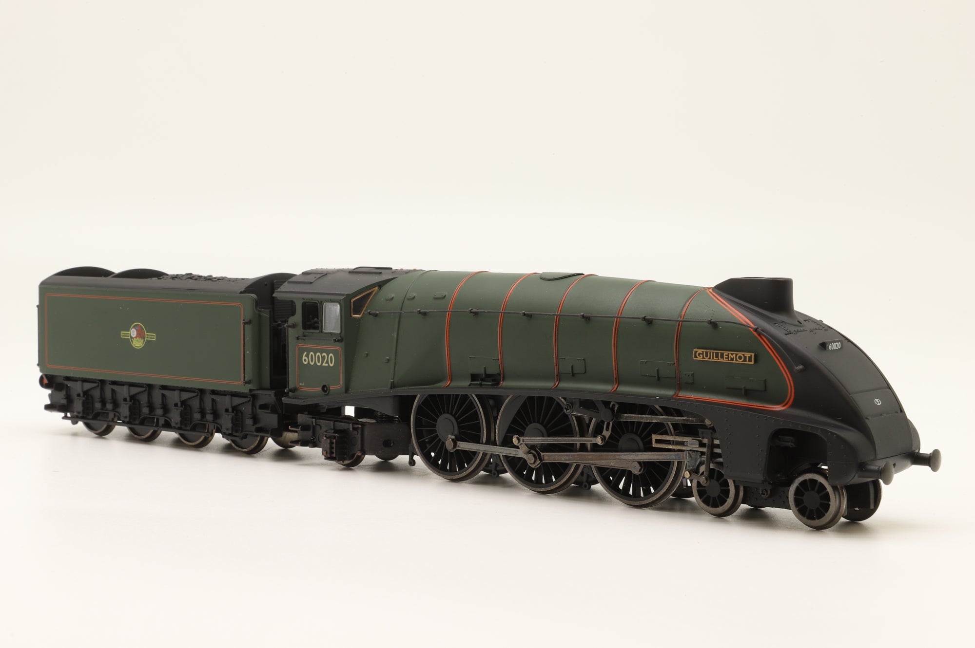 Bachmann OO 31-958 Class A4 '60020' 'Guillemot' BR Green L/C