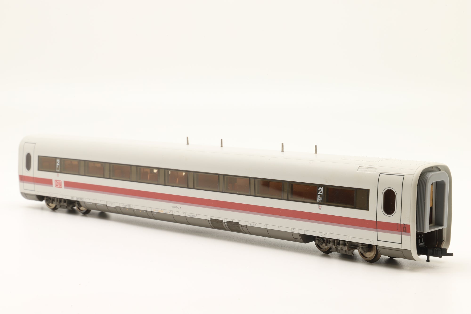Fleischmann HO Rake Of 5 DB ICE Coaches Inc. 4441, 4454, 4443, 4445 & 4442