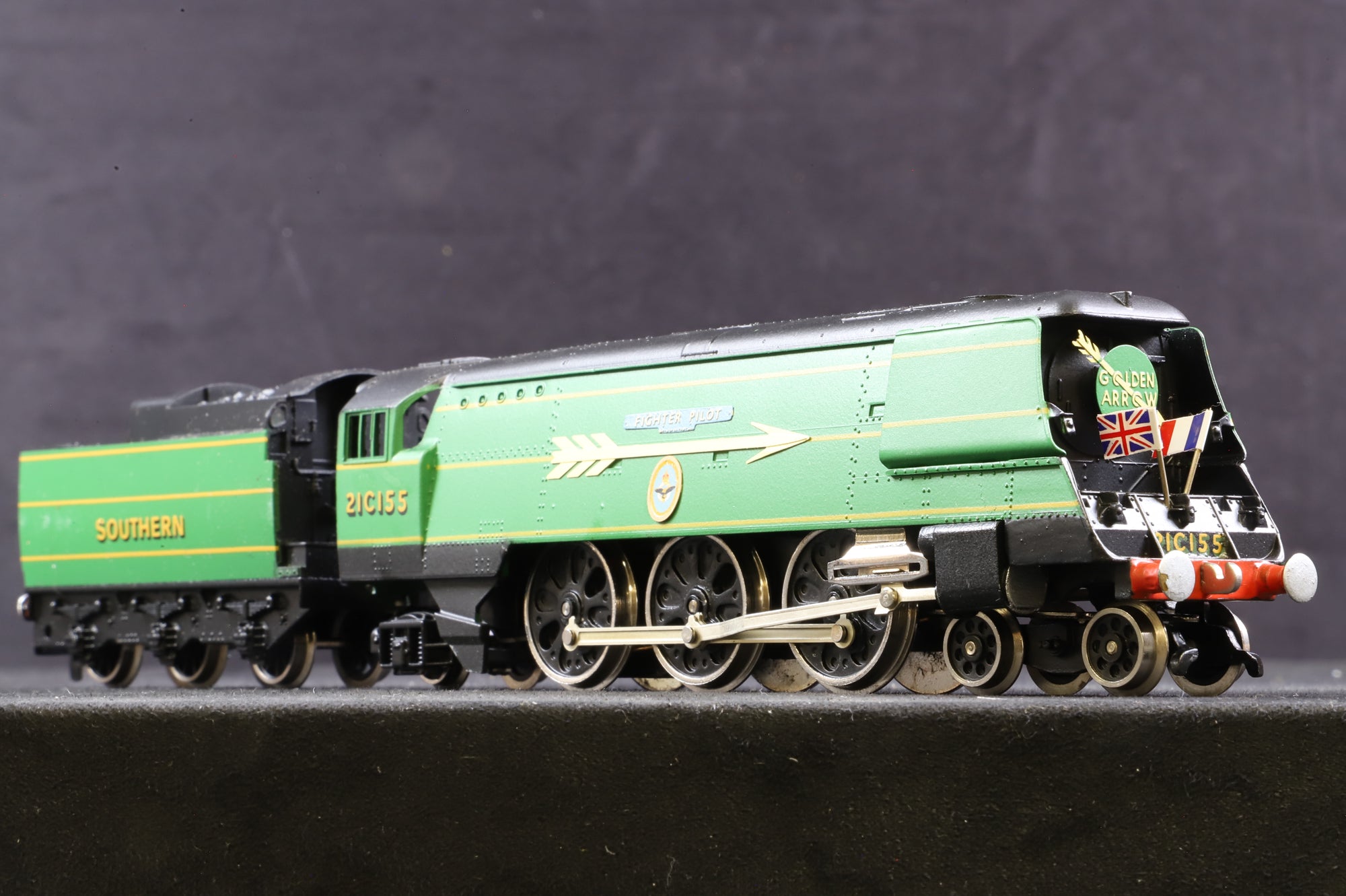 Wrenn OO W2265/A Golden Arrow SR Fighter Pilot