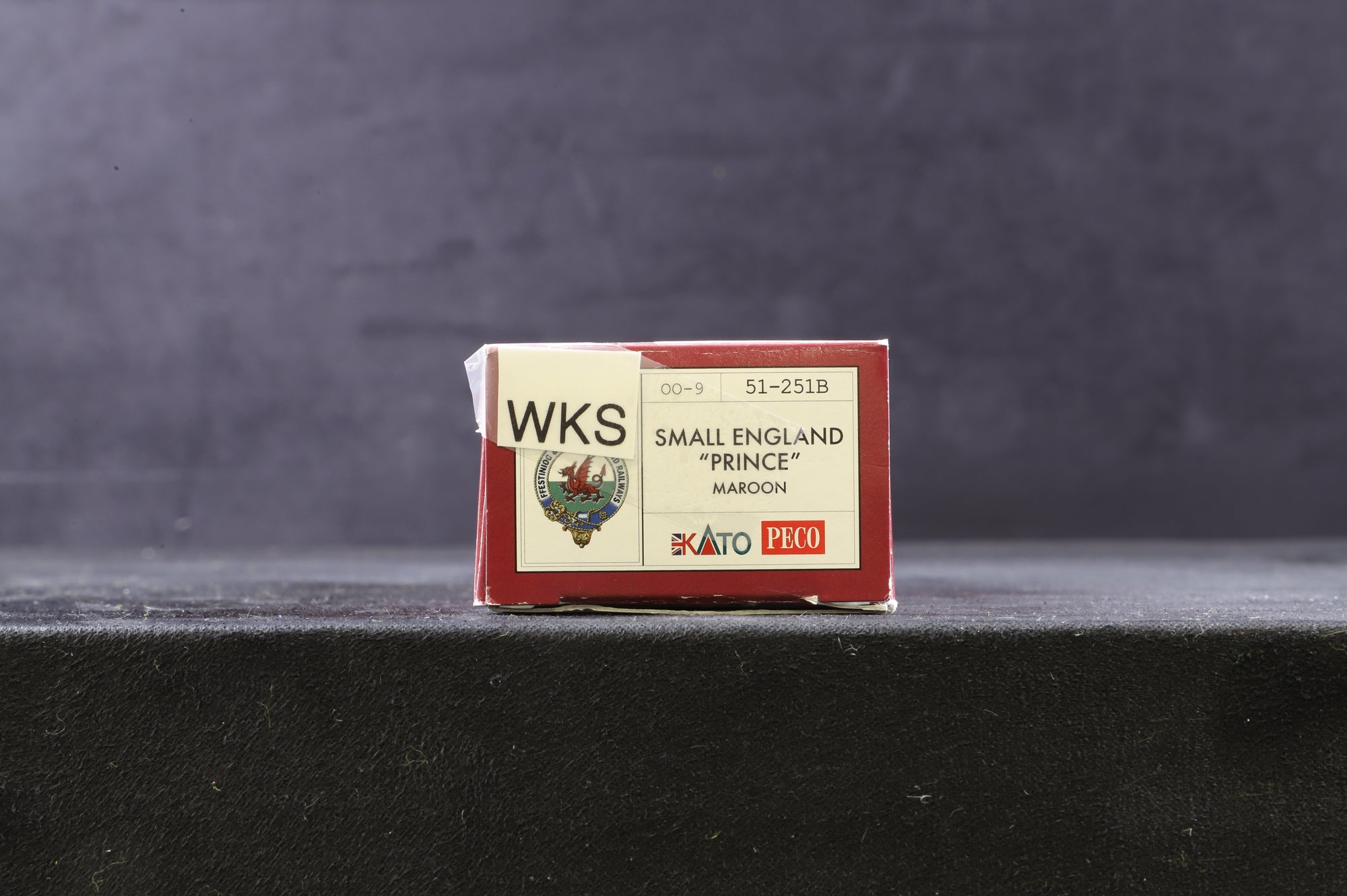 WORKSHOP Peco OO9 Small England 'Prince' Maroon NON RUNNER