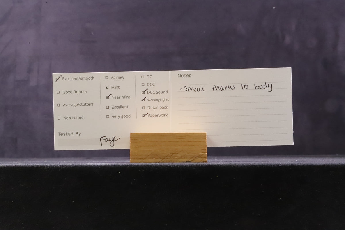 Bachmann OO 31-496SF Class 158 2 Car DMU 158761 in BR Provincial Express Livery - DCC Sound